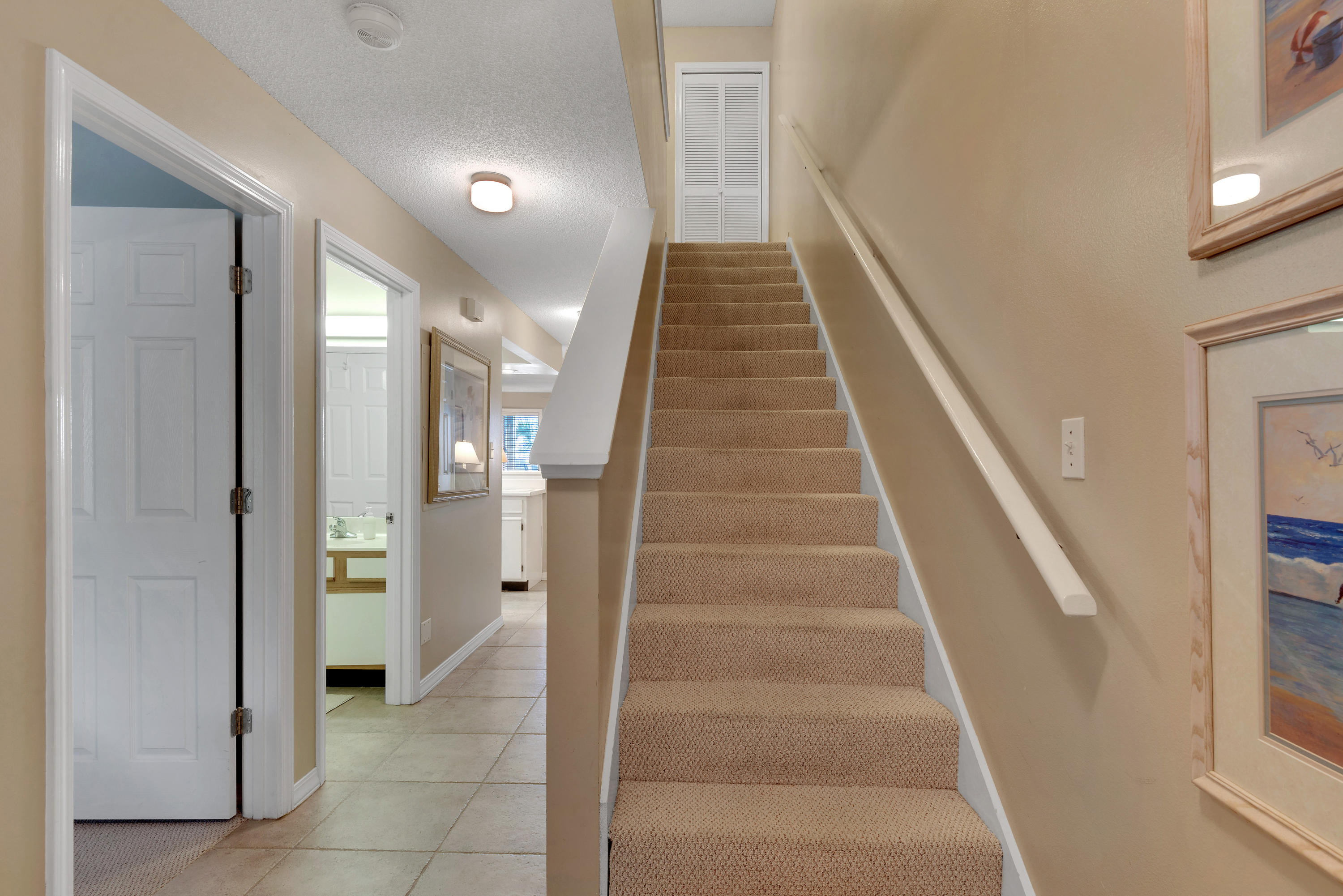 SEASCAPE CONDO PH 7C - Residential