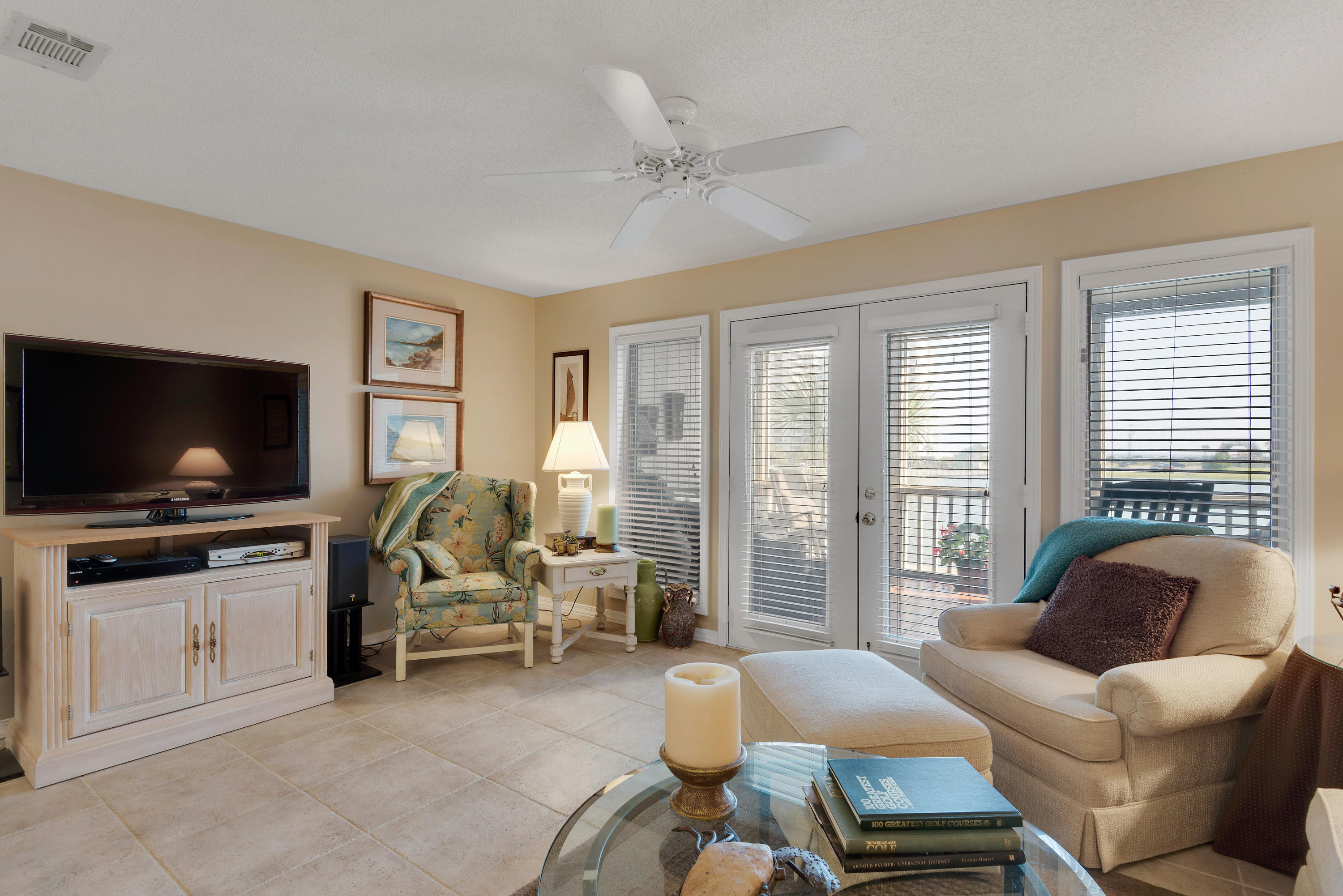 SEASCAPE CONDO PH 7C - Residential