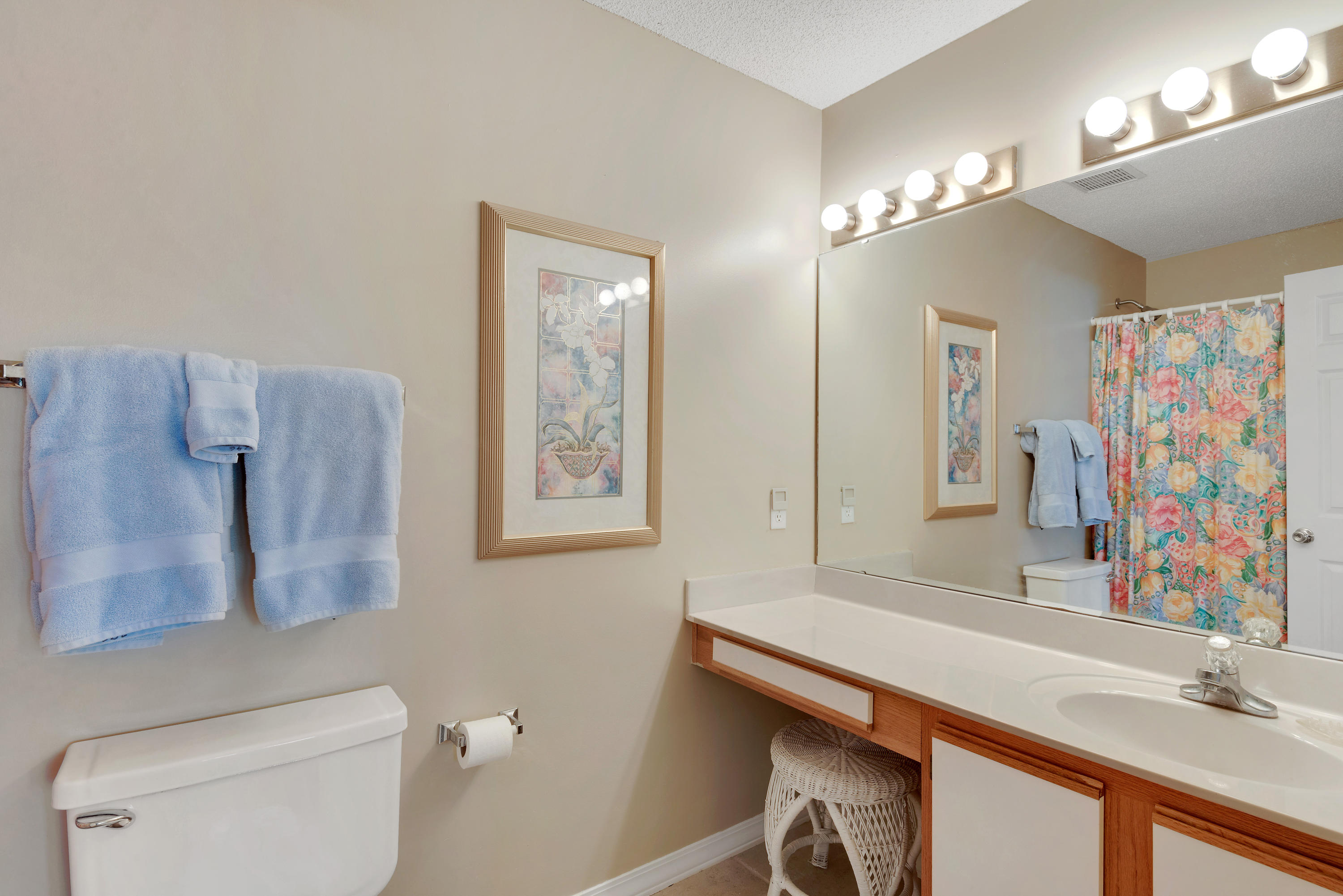 SEASCAPE CONDO PH 7C - Residential