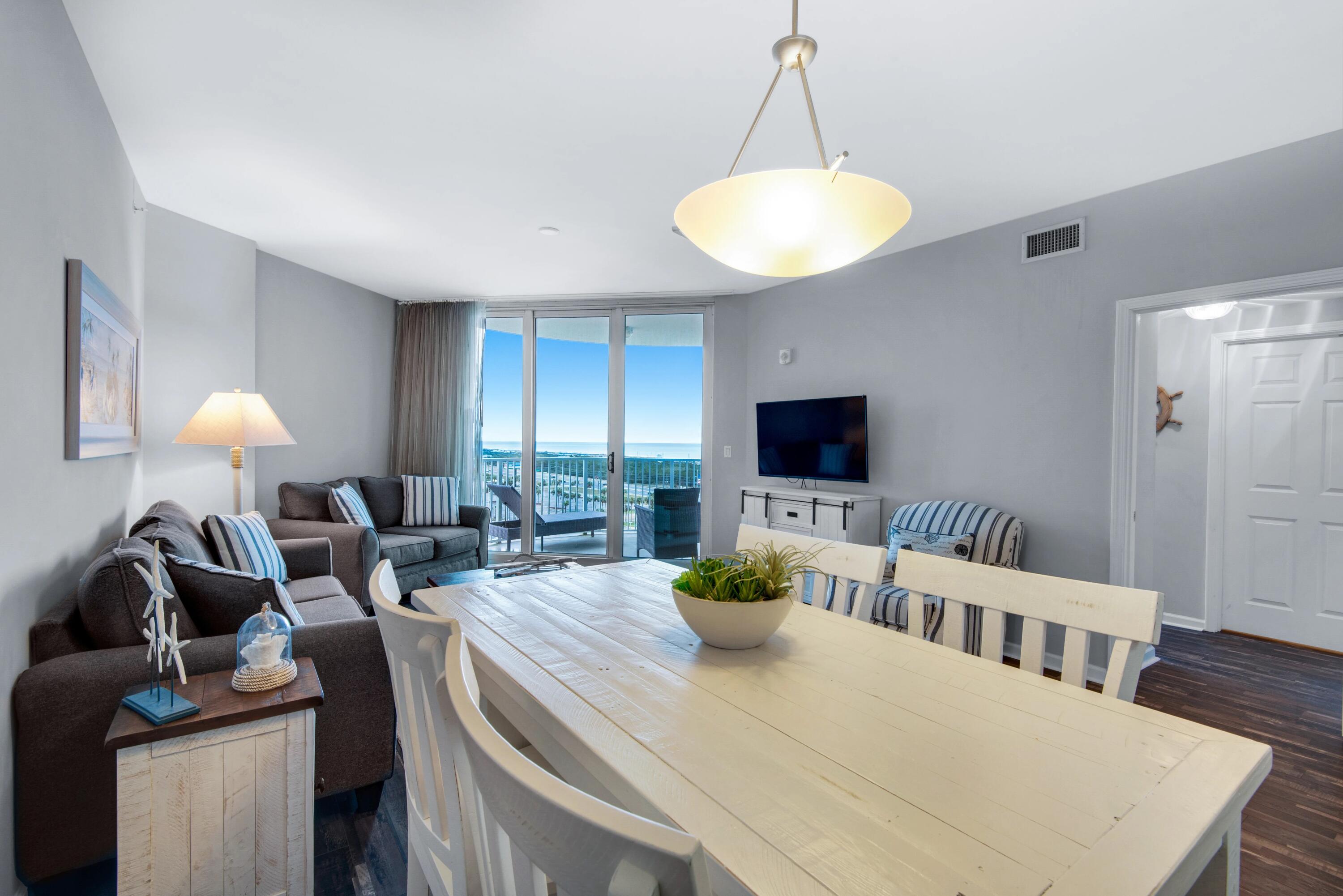 THE PALMS OF DESTIN - Residential