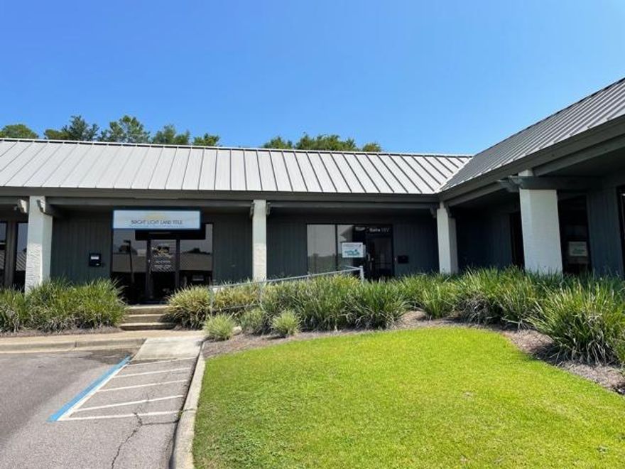 Professional office park setting located in Bluewater Bay / Niceville, FL.  This unit is 1500 SF and is built-out with a central hallway with 7 offices, 1 conference room, single restroom and kitchen/break area.  
Rent structure is as follows:
$18/SF base rent + Association Dues ($564/month) + Property Taxes ($156/month) + 6.5% sales tax = $3,173.19 per month.