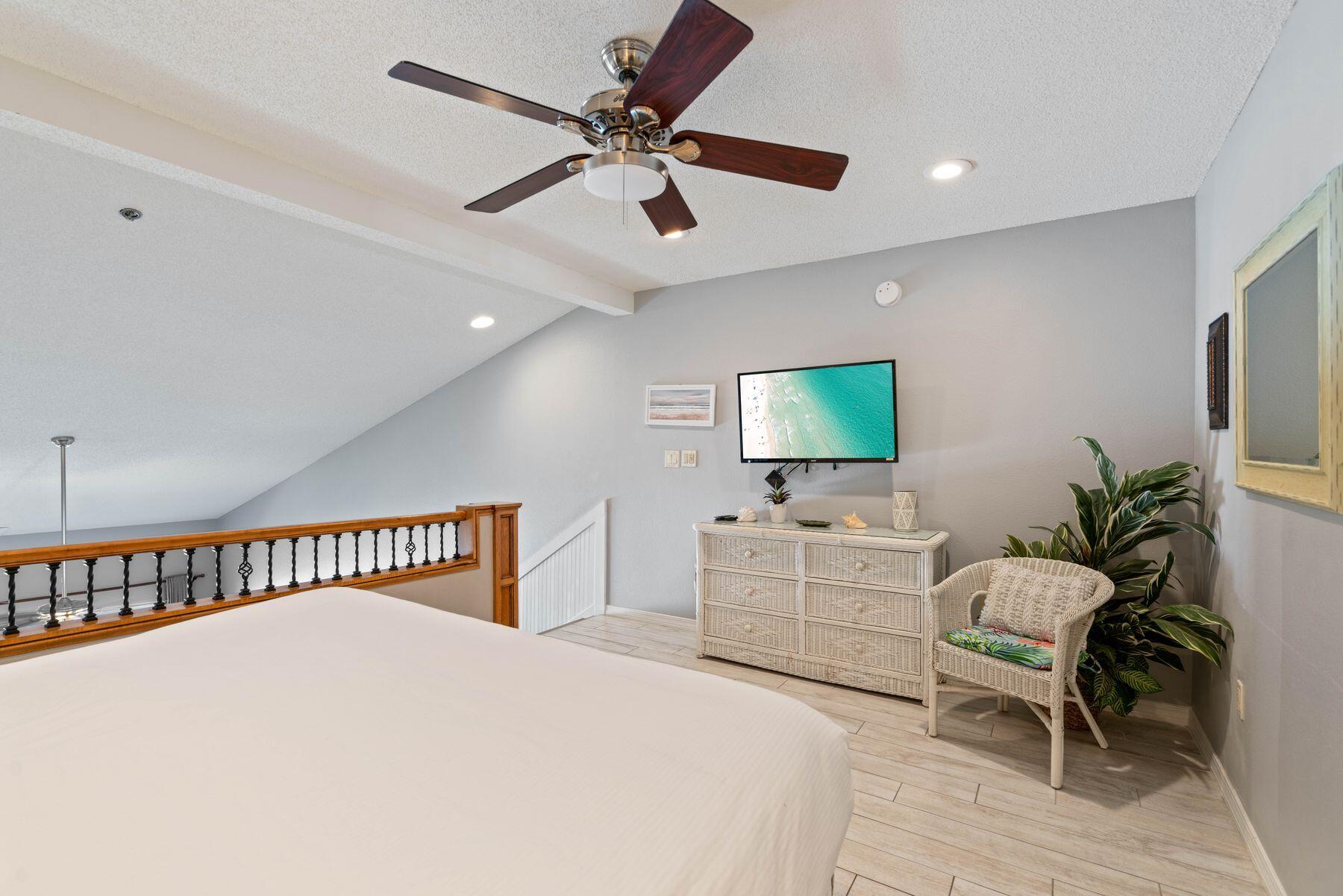 CRYSTAL SANDS CONDO - Residential