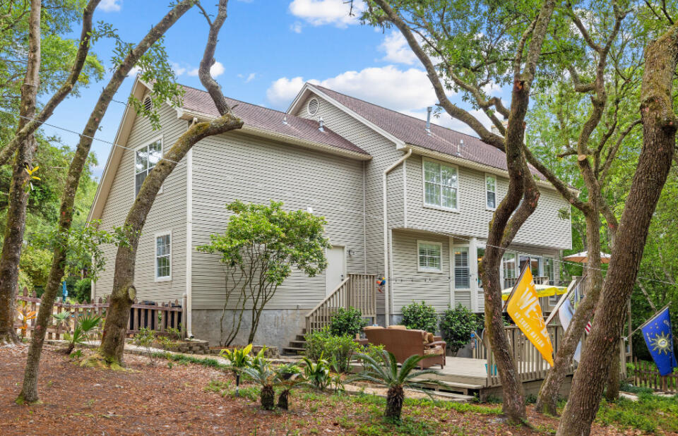 PARKWOOD ESTATES PH 1 BLUEWATER BAY - Residential