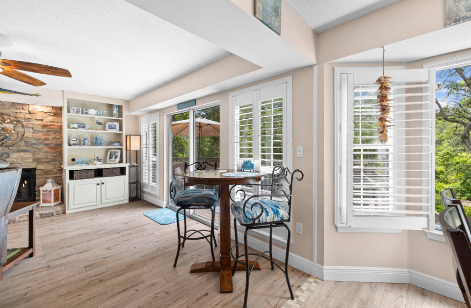 PARKWOOD ESTATES PH 1 BLUEWATER BAY - Residential