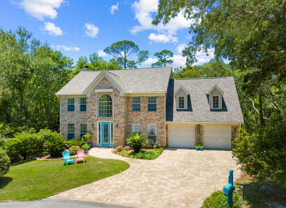 PARKWOOD ESTATES PH 1 BLUEWATER BAY - Residential