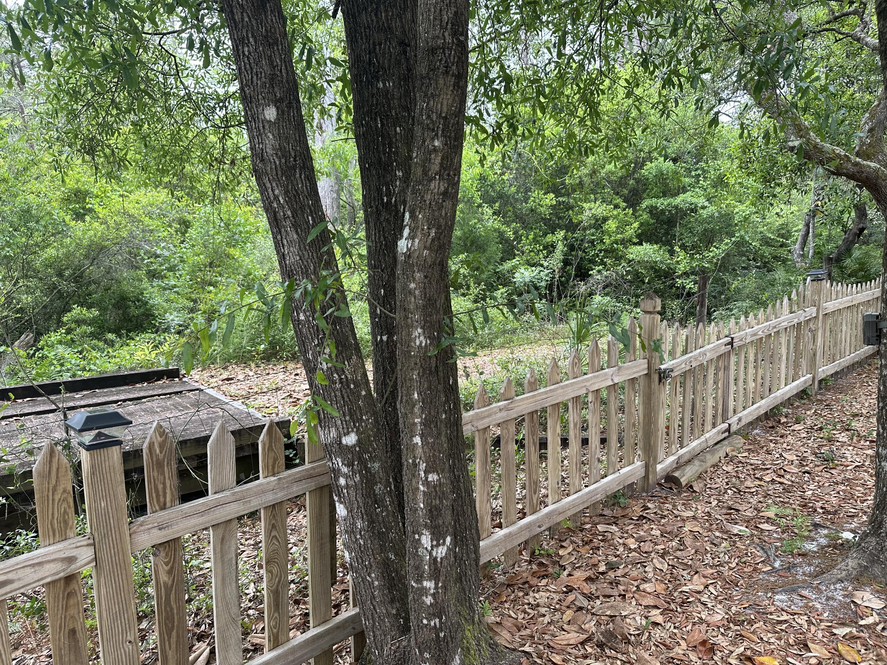 PARKWOOD ESTATES PH 1 BLUEWATER BAY - Residential