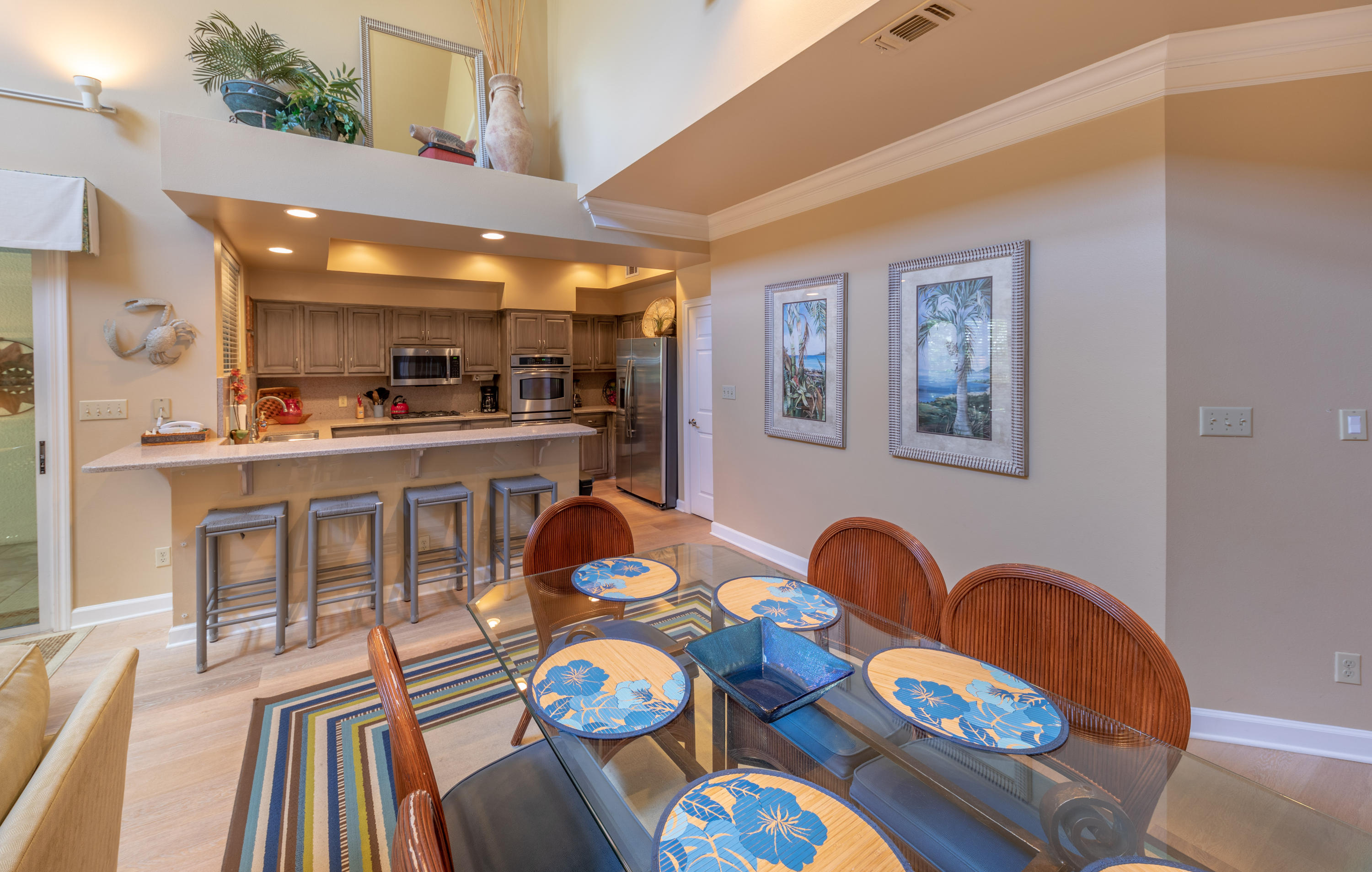 HIDDEN DUNES BEACH VILLAS - Residential