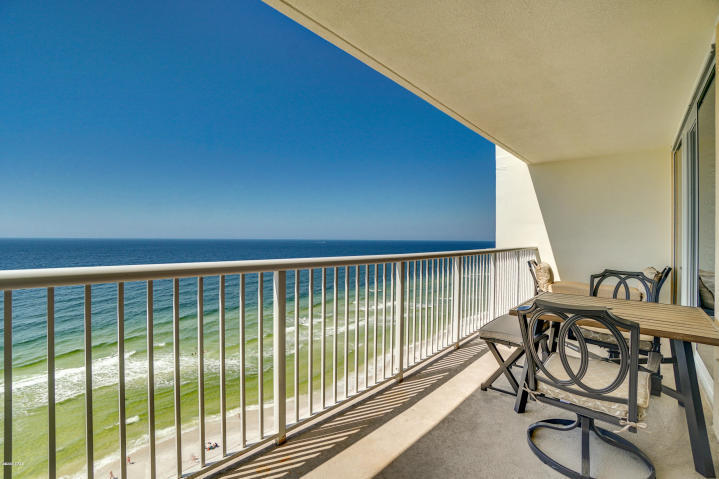 MAJESTIC BEACH TOWERS I - Residential
