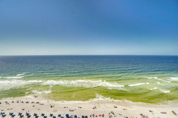 MAJESTIC BEACH TOWERS I - Residential