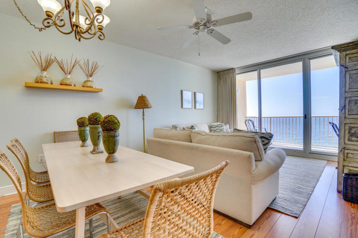MAJESTIC BEACH TOWERS I - Residential