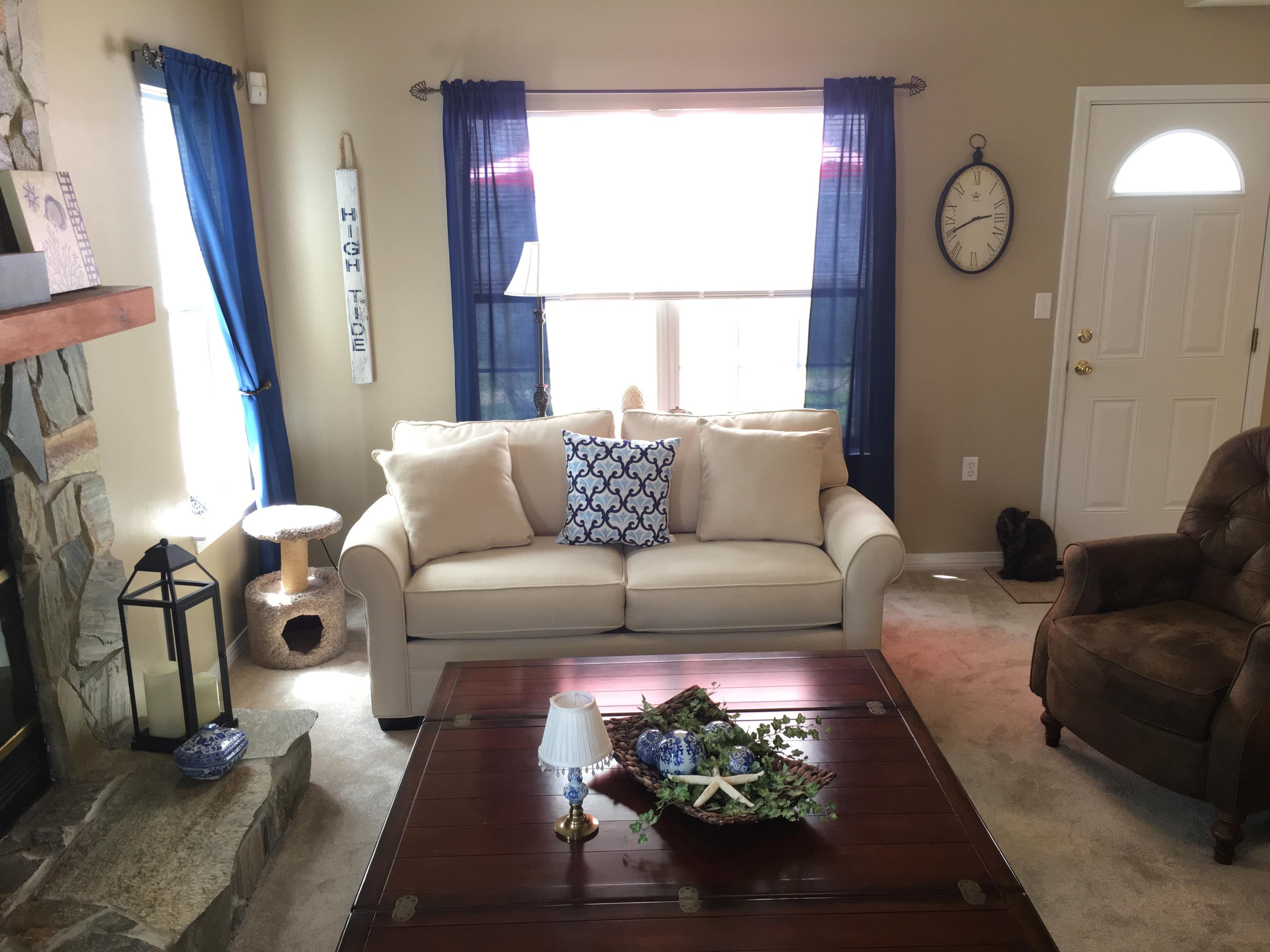 EMERALD GARDENS - Residential