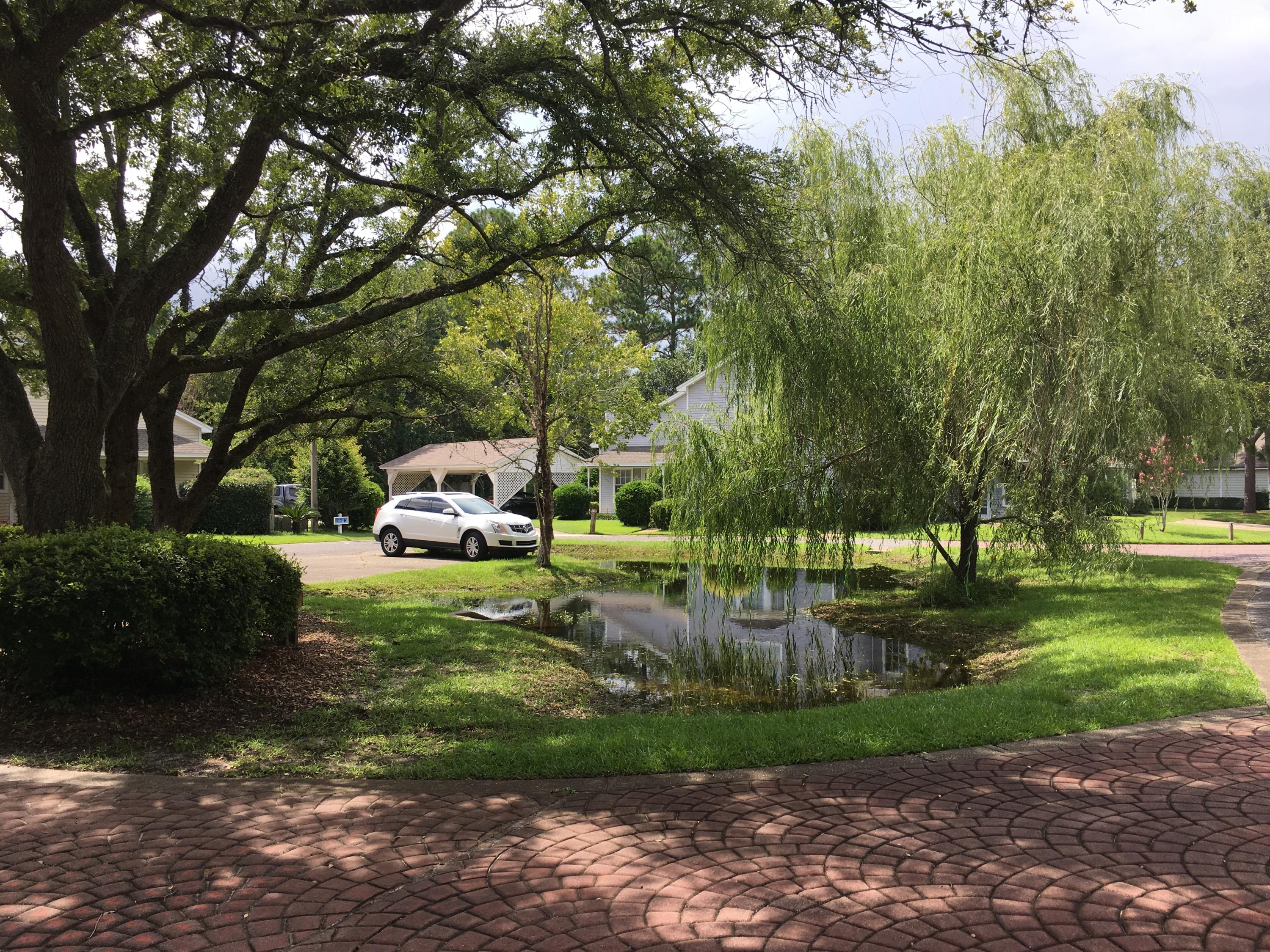EMERALD GARDENS - Residential