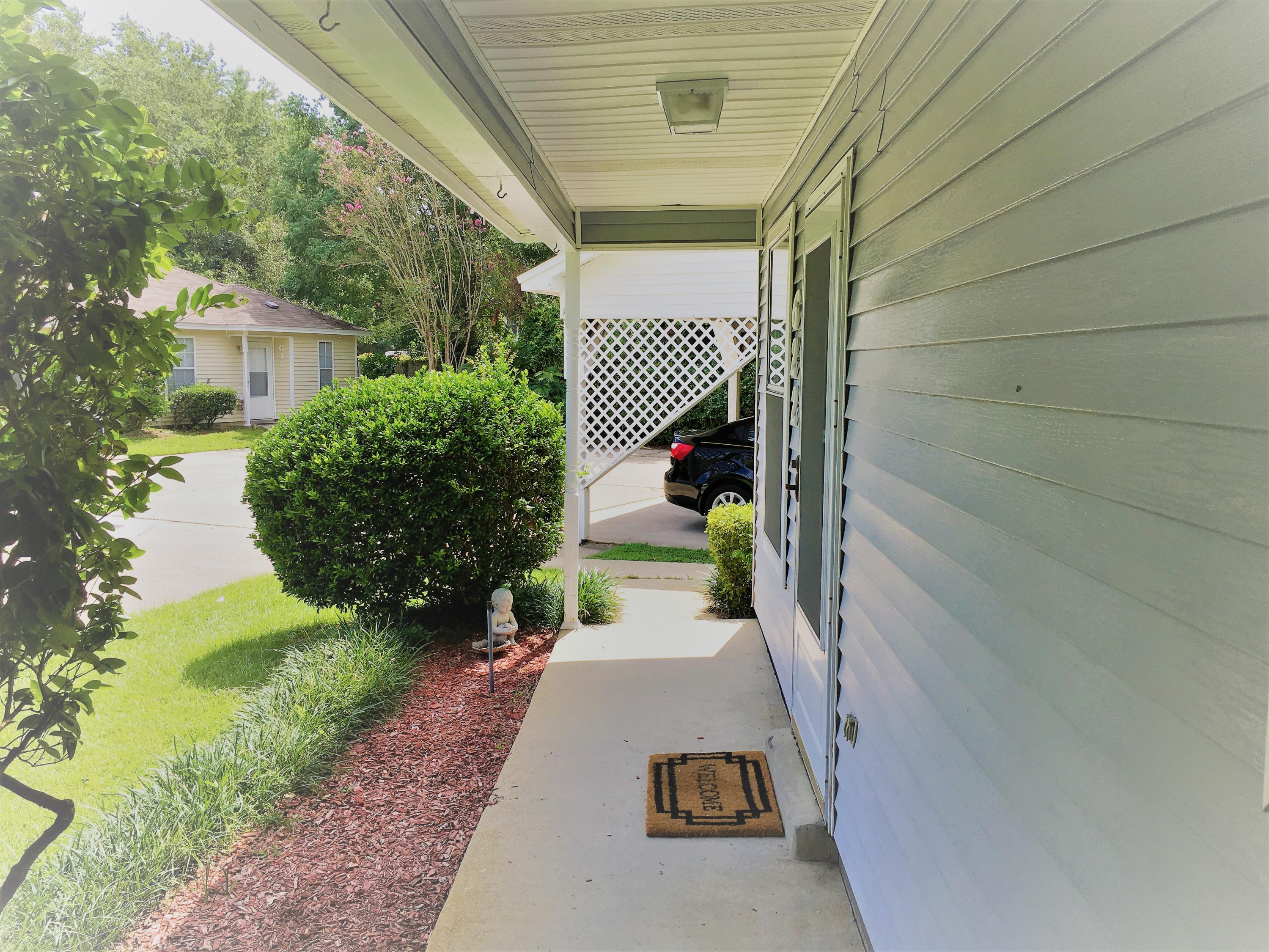 EMERALD GARDENS - Residential