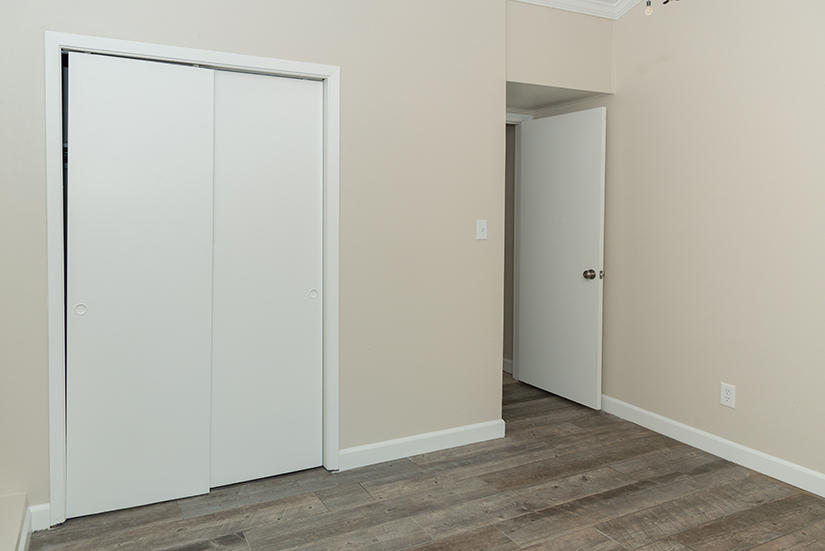 PINE MEADOWS 3RD ADDN PH 2 - Residential Lease