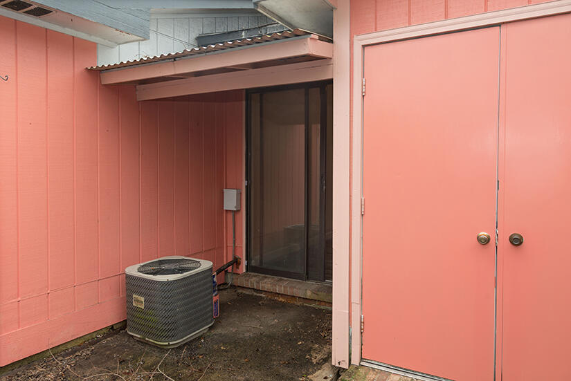 PINE MEADOWS 3RD ADDN PH 2 - Residential Lease