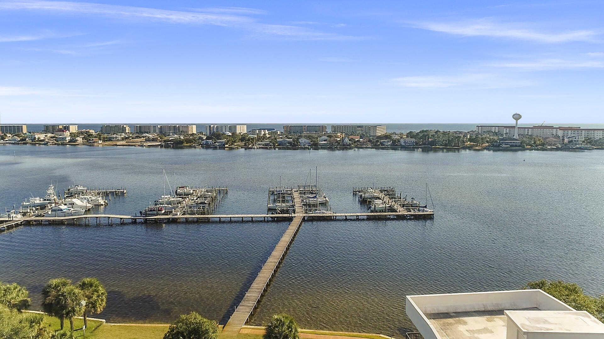 PIRATES BAY PH 1 - Residential