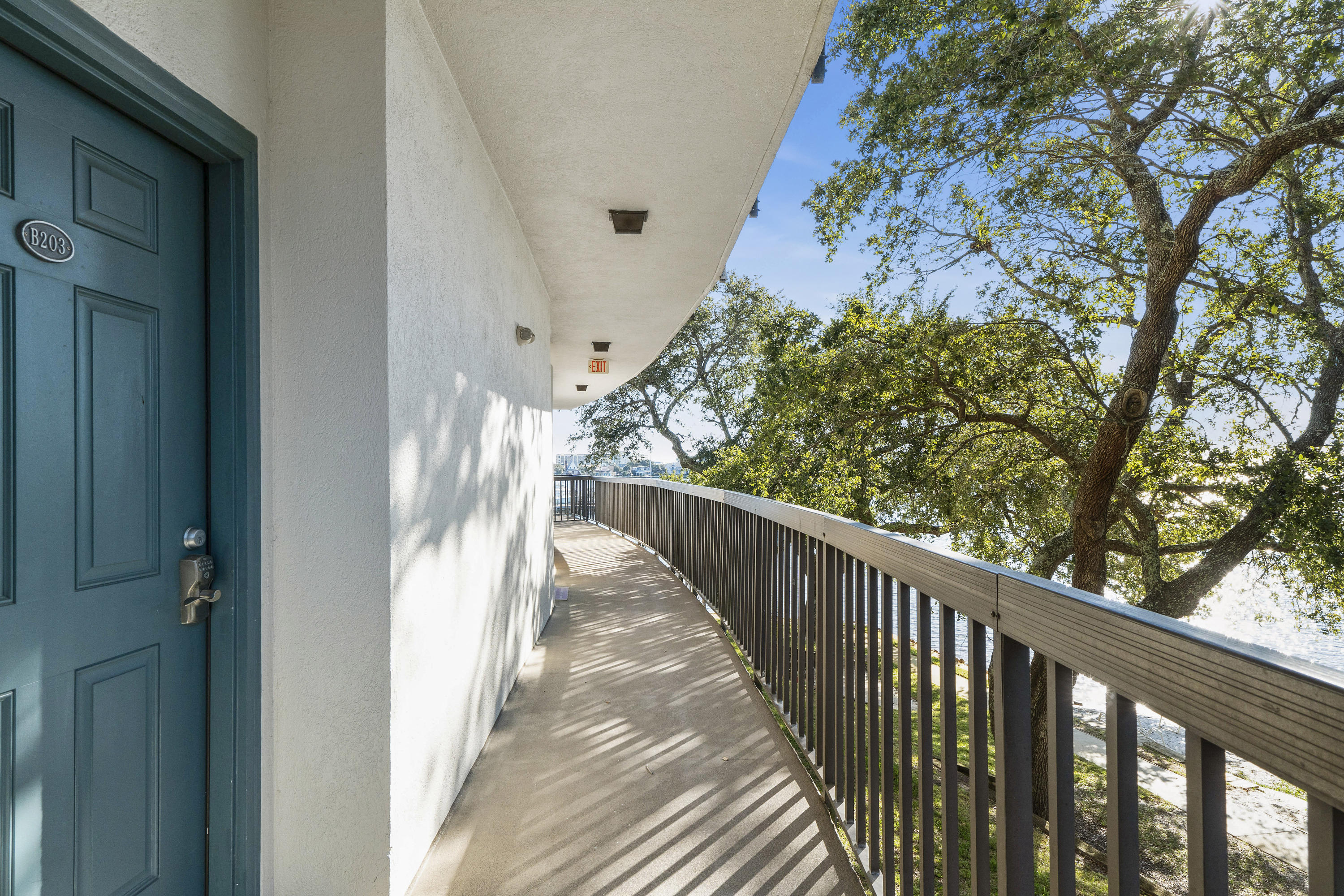 PIRATES BAY PH 1 - Residential