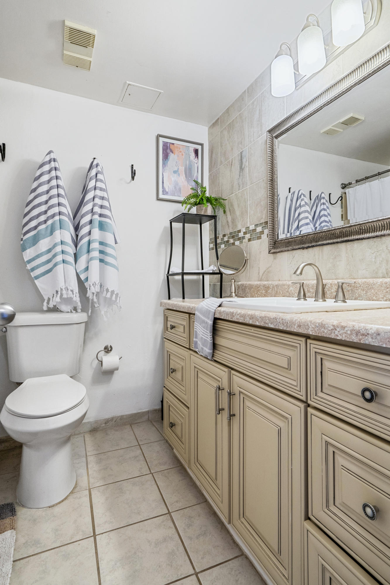 PIRATES BAY PH 1 - Residential