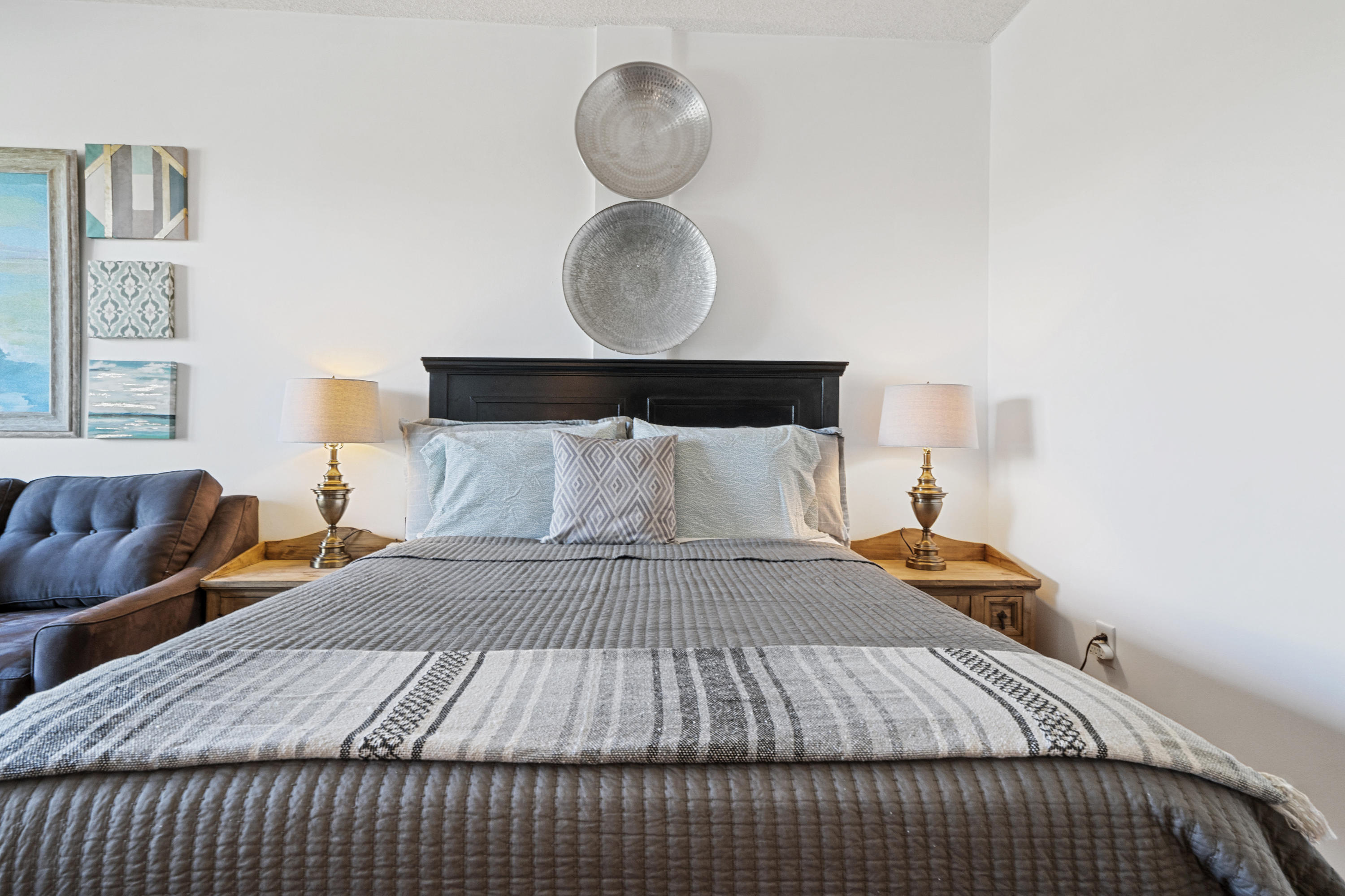 PIRATES BAY PH 1 - Residential