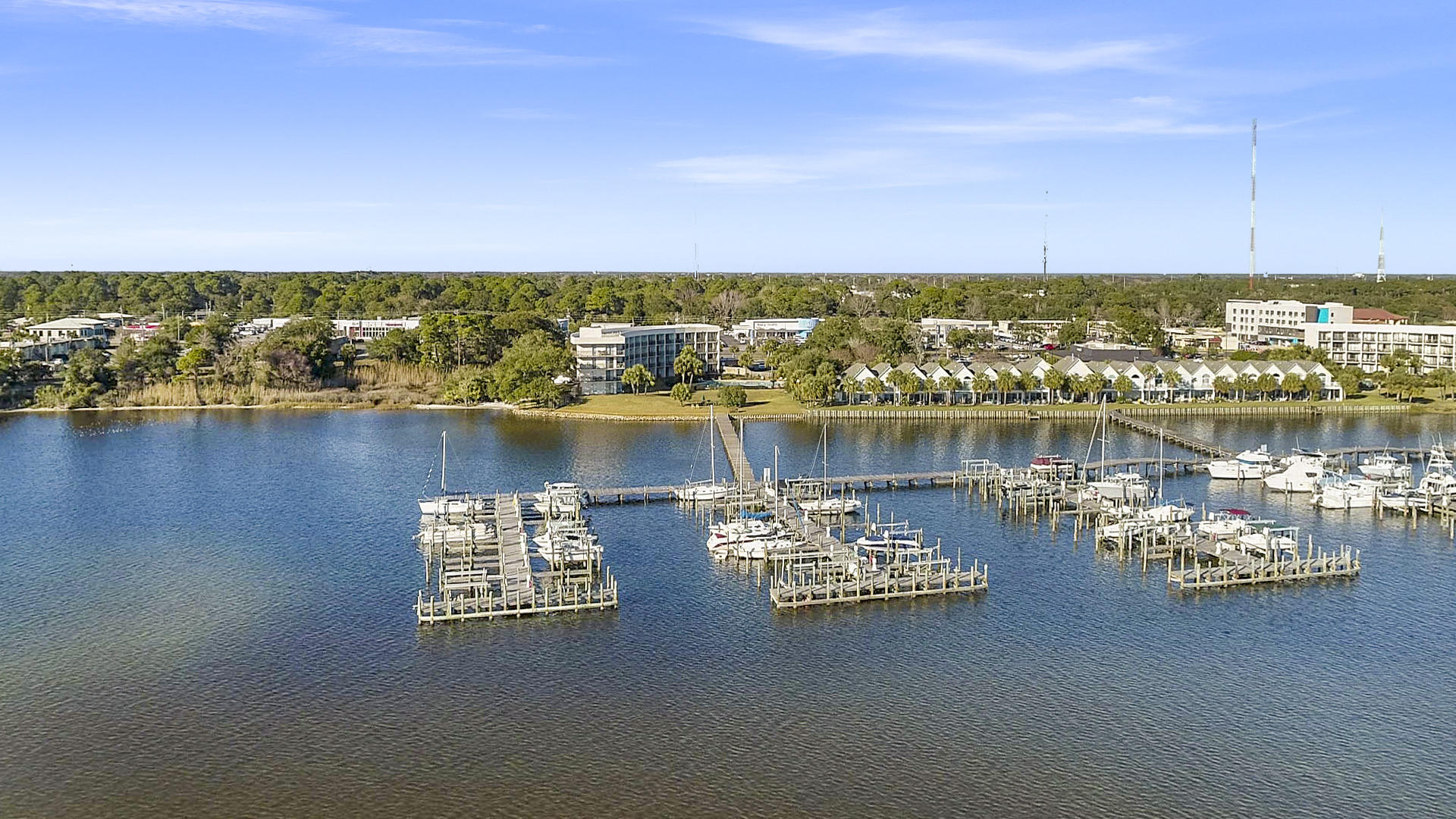 PIRATES BAY PH 1 - Residential