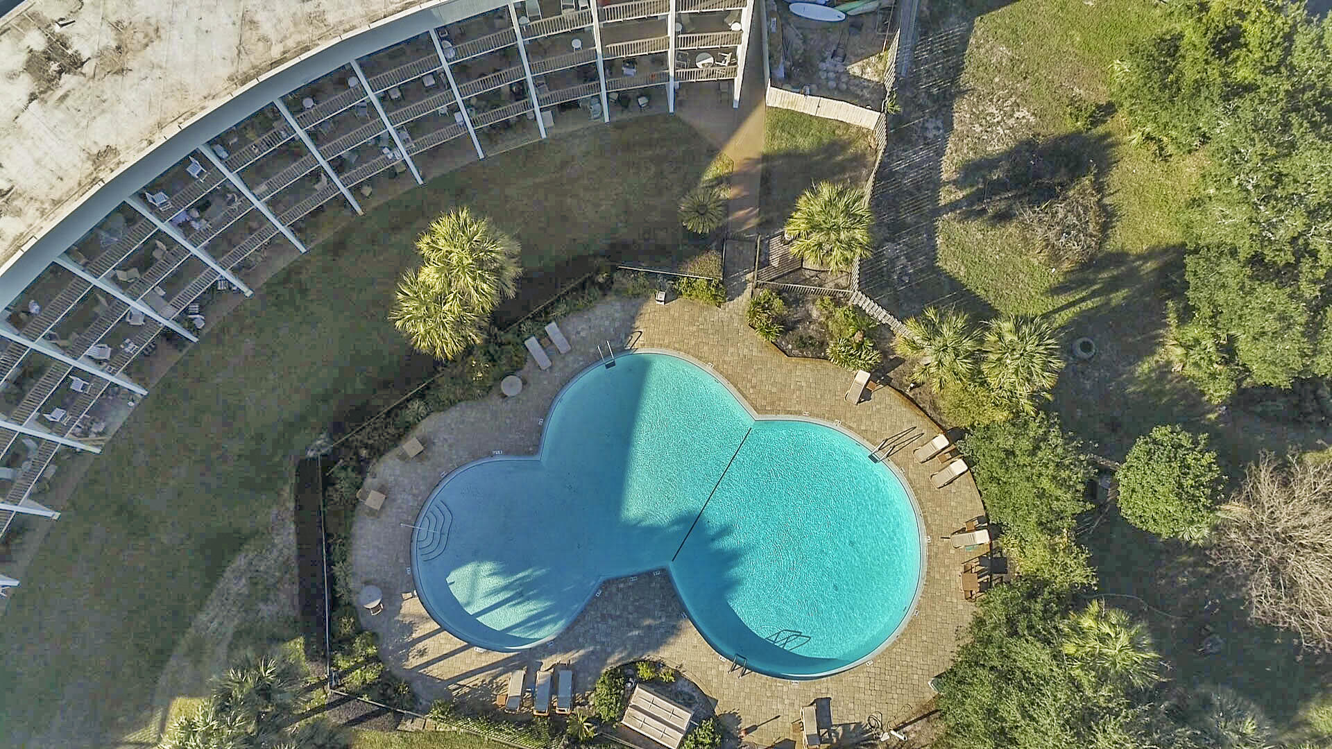 PIRATES BAY PH 1 - Residential