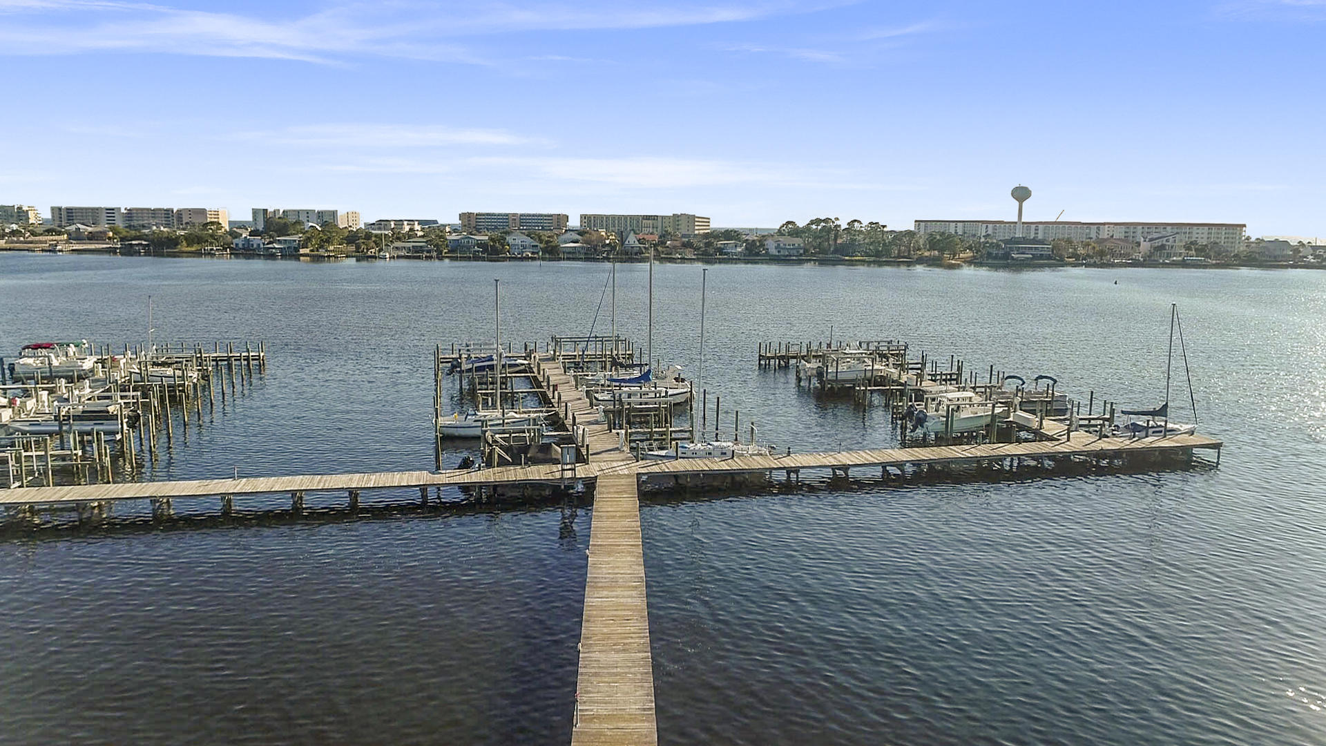 PIRATES BAY PH 1 - Residential