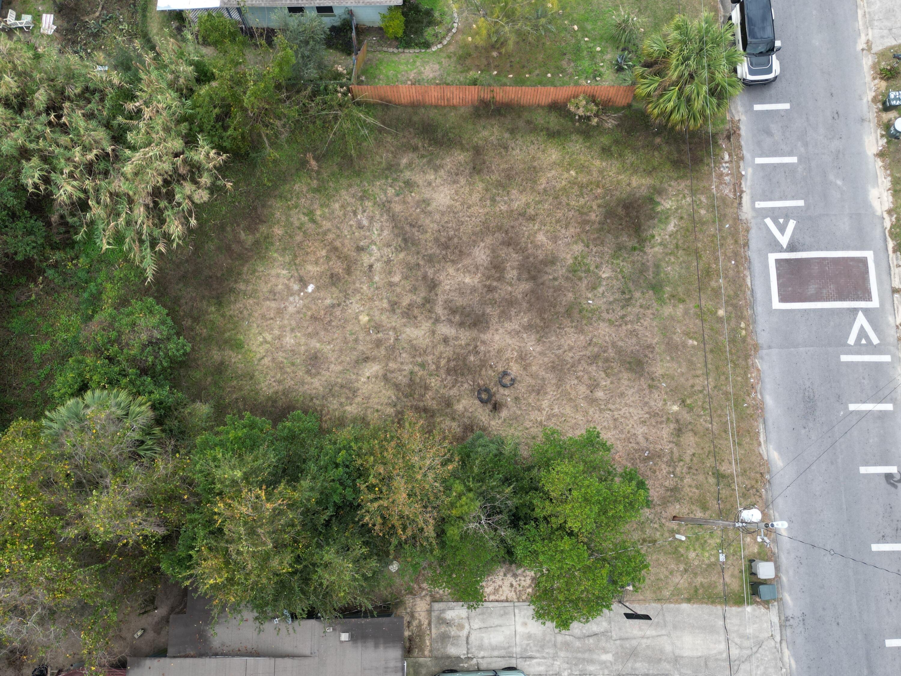 Mayfair First Addition - Land