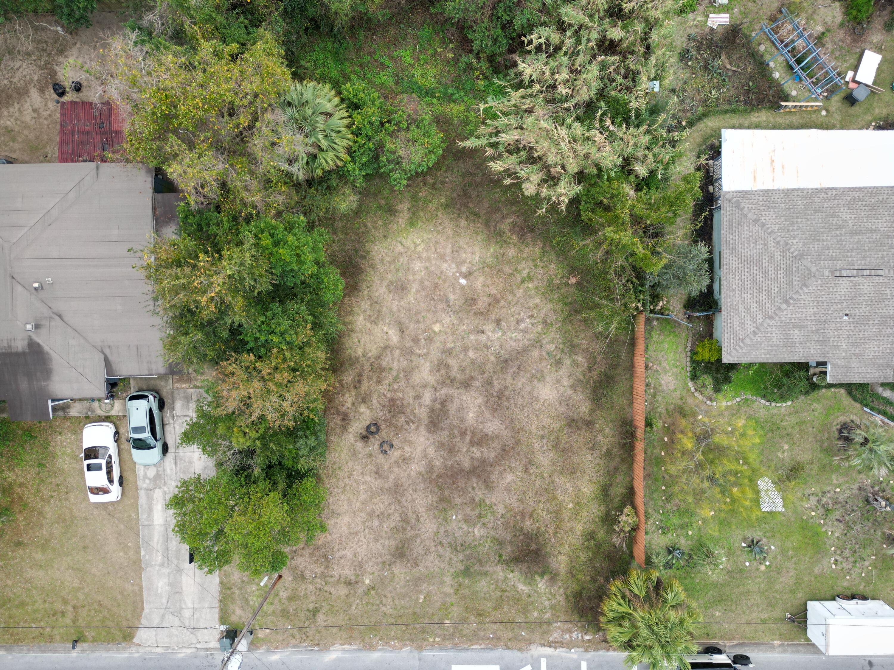 Mayfair First Addition - Land