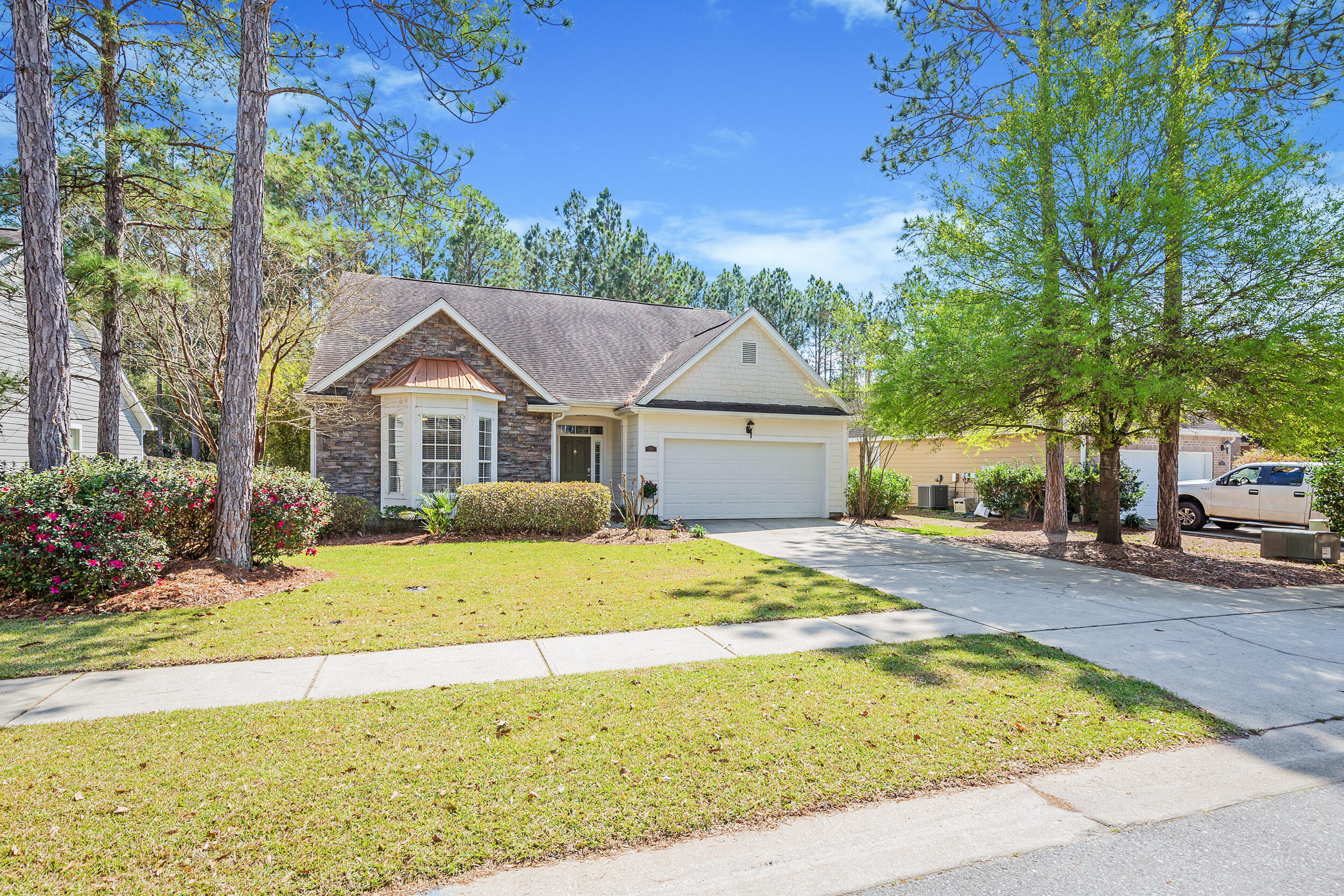 HAMMOCK BAY - Residential