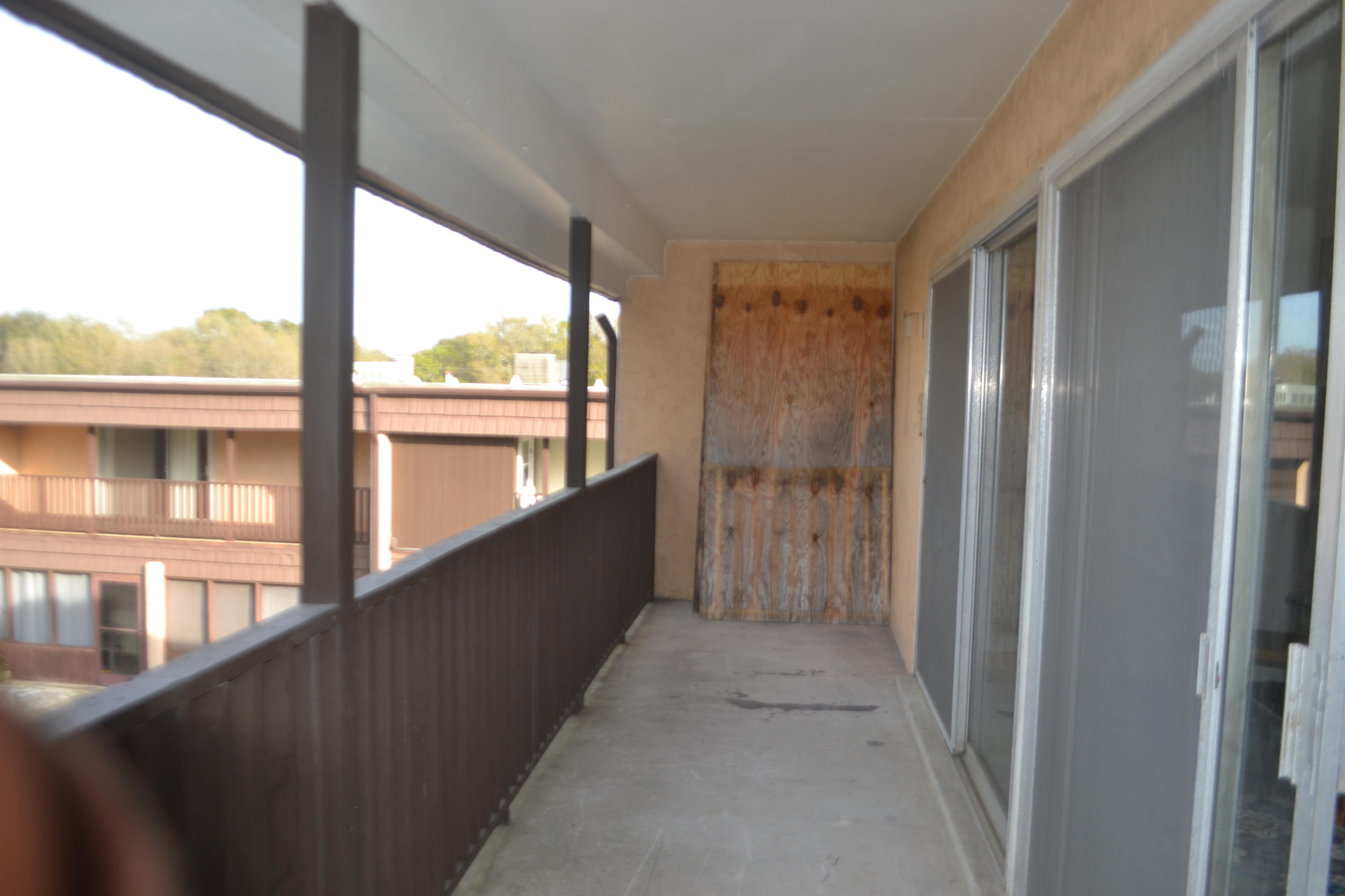 SPANISH VILLAS CONDO - Residential