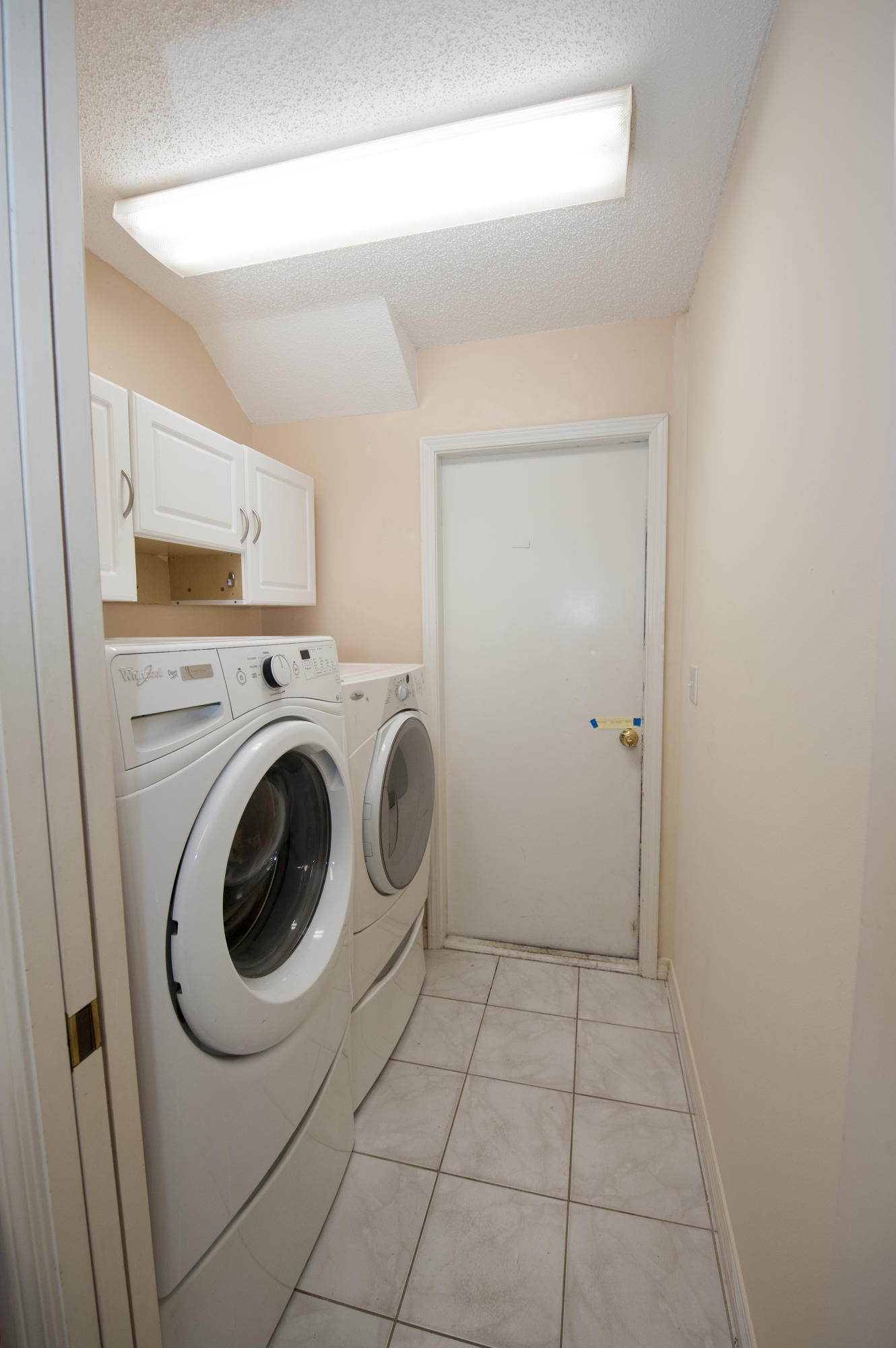 VALPARAISO PINECREST 6 - Residential