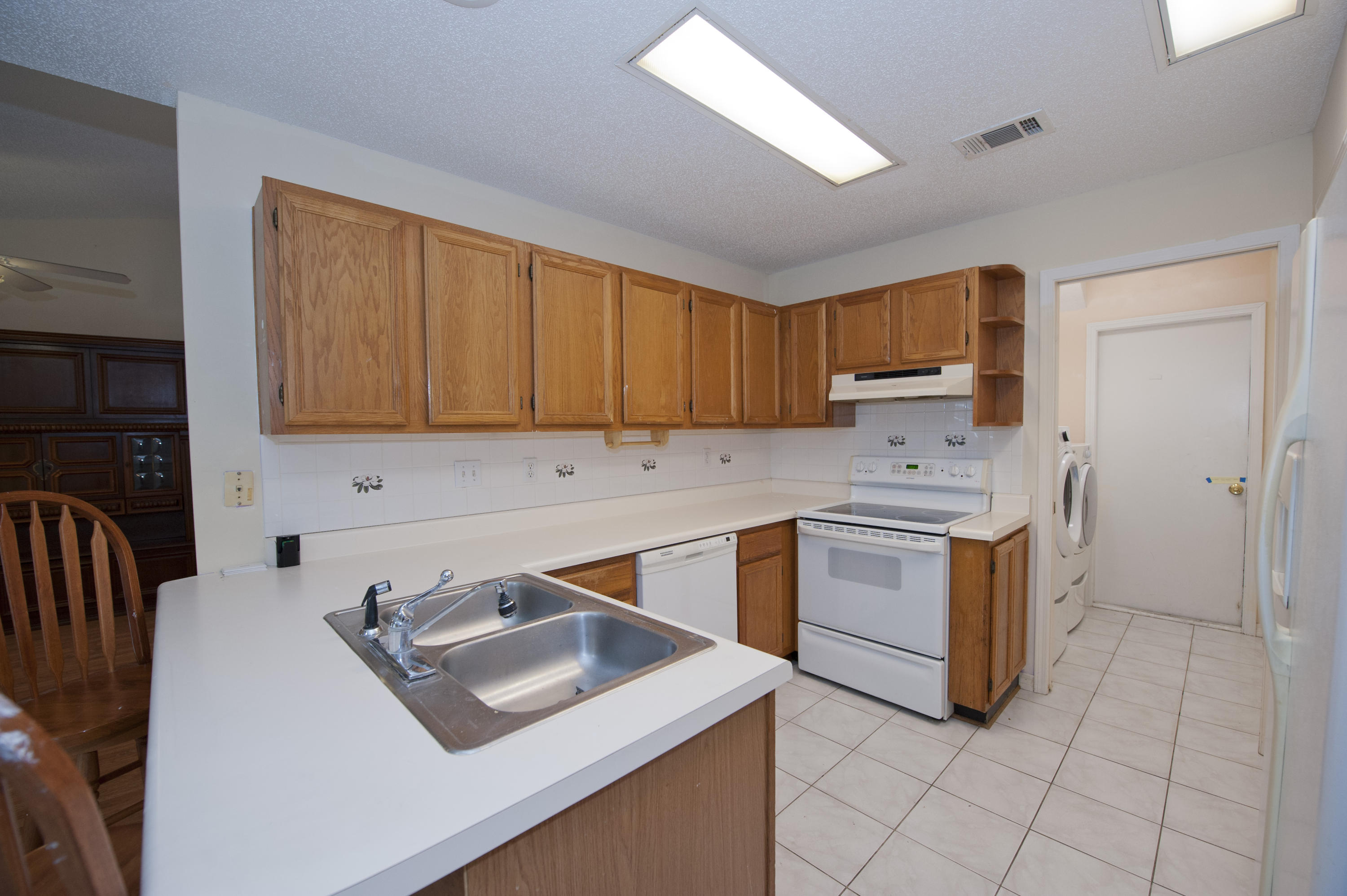 VALPARAISO PINECREST 6 - Residential