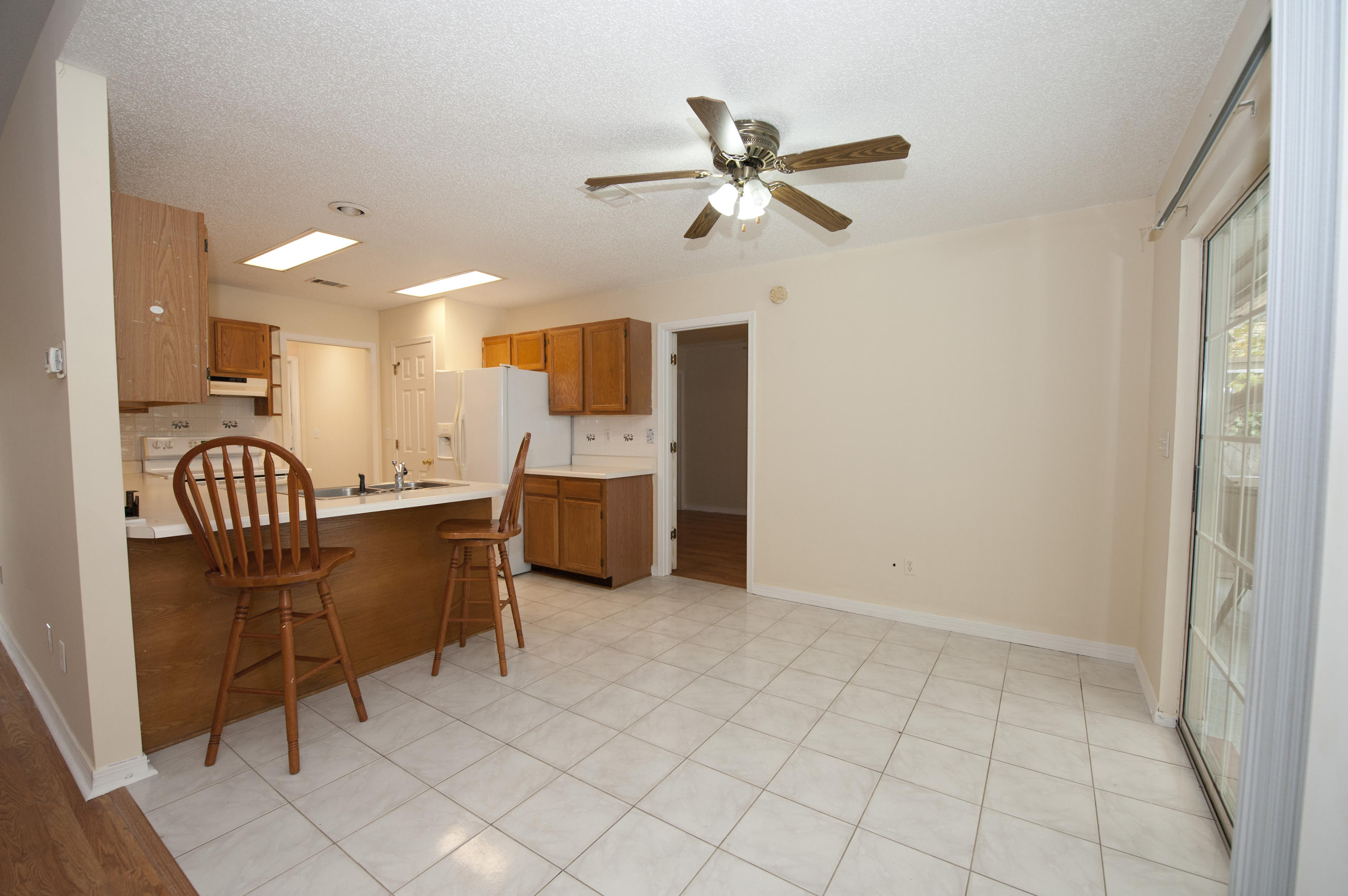 VALPARAISO PINECREST 6 - Residential