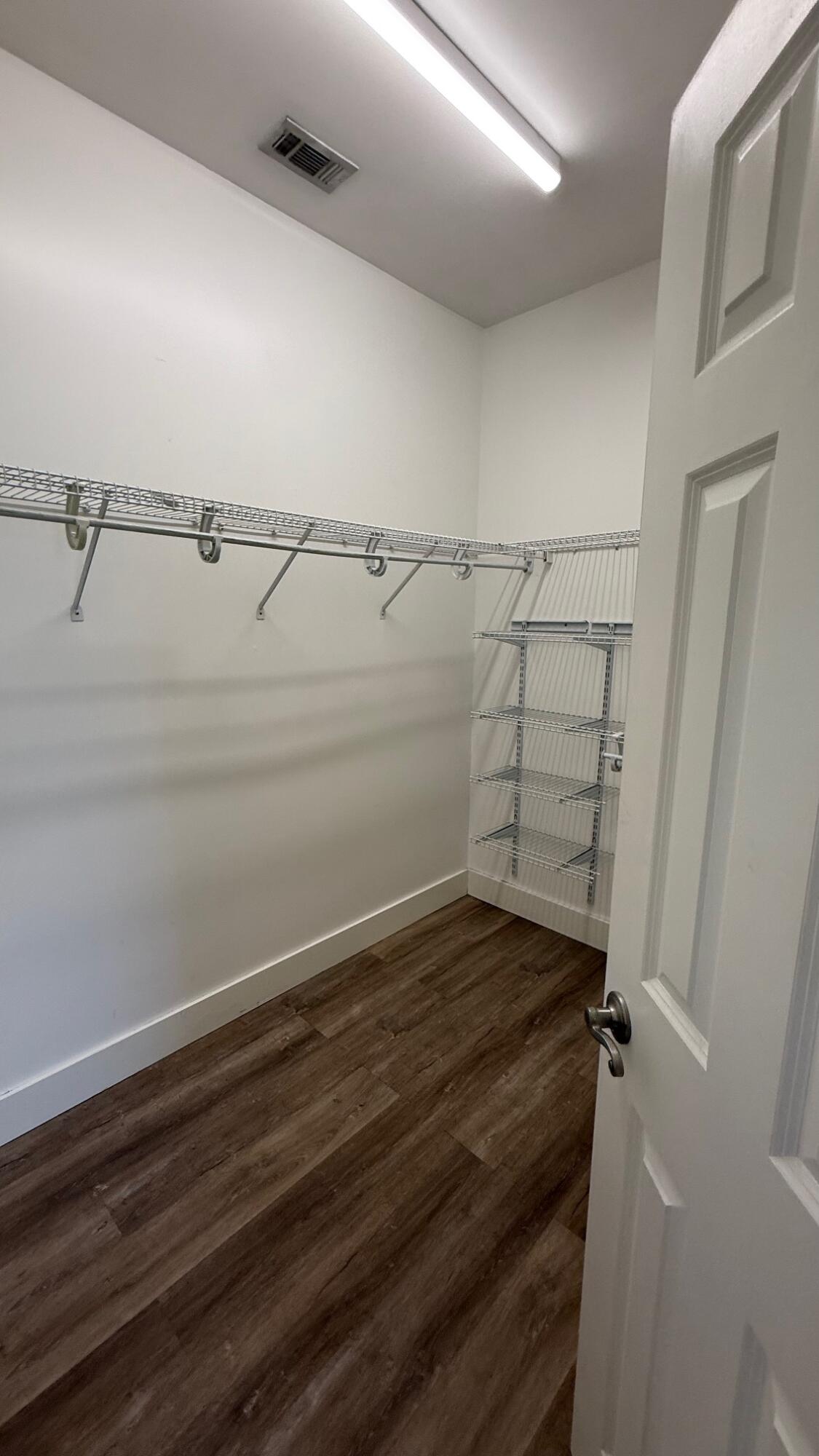 Emerald Bay - Residential Lease