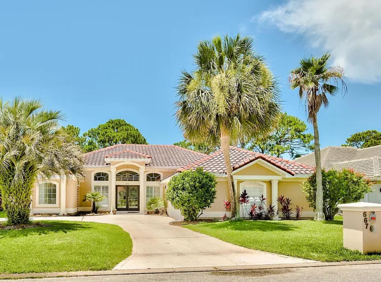 Emerald Bay - Residential Lease