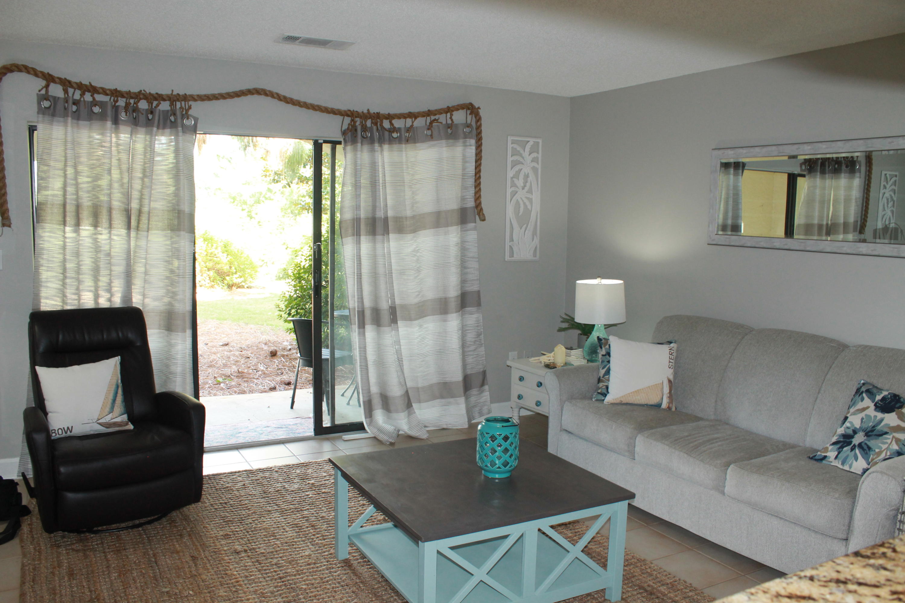 LAKESIDE CONDO AT BLUEWATER BAY - Residential