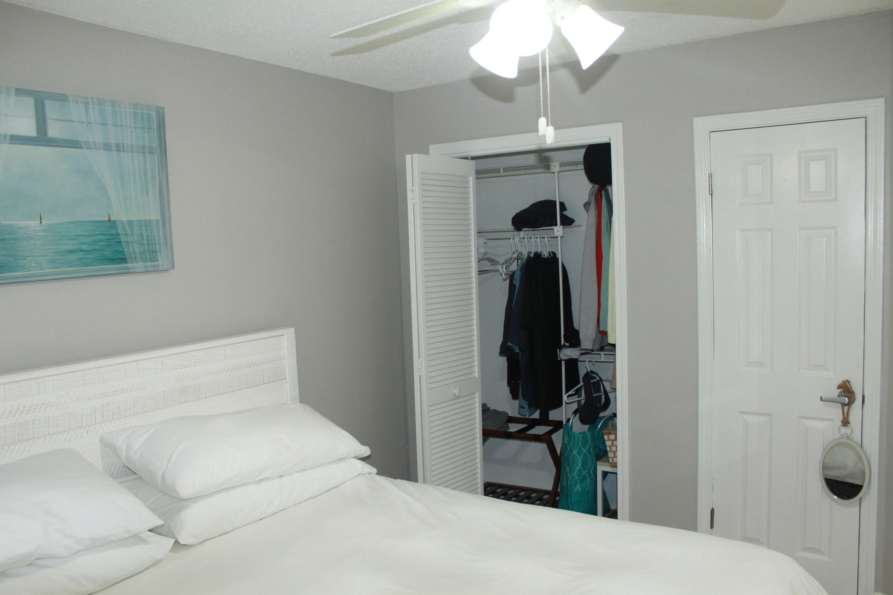 LAKESIDE CONDO AT BLUEWATER BAY - Residential