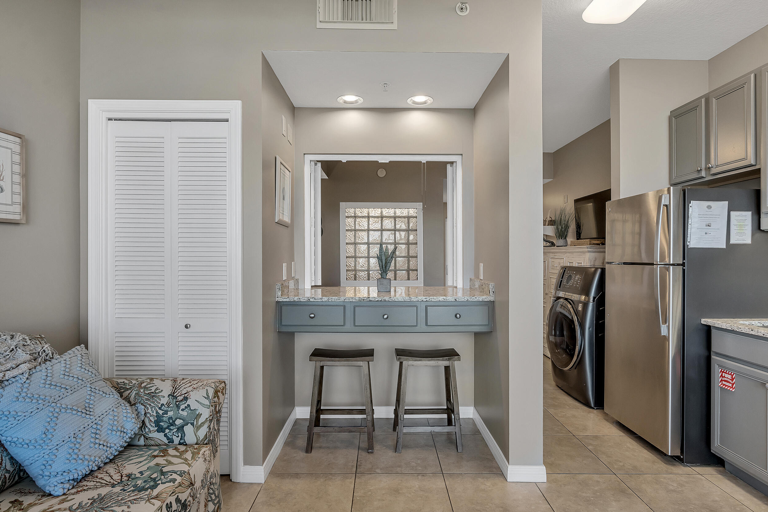 DESTIN WEST GULFSIDE VILLAS - Residential
