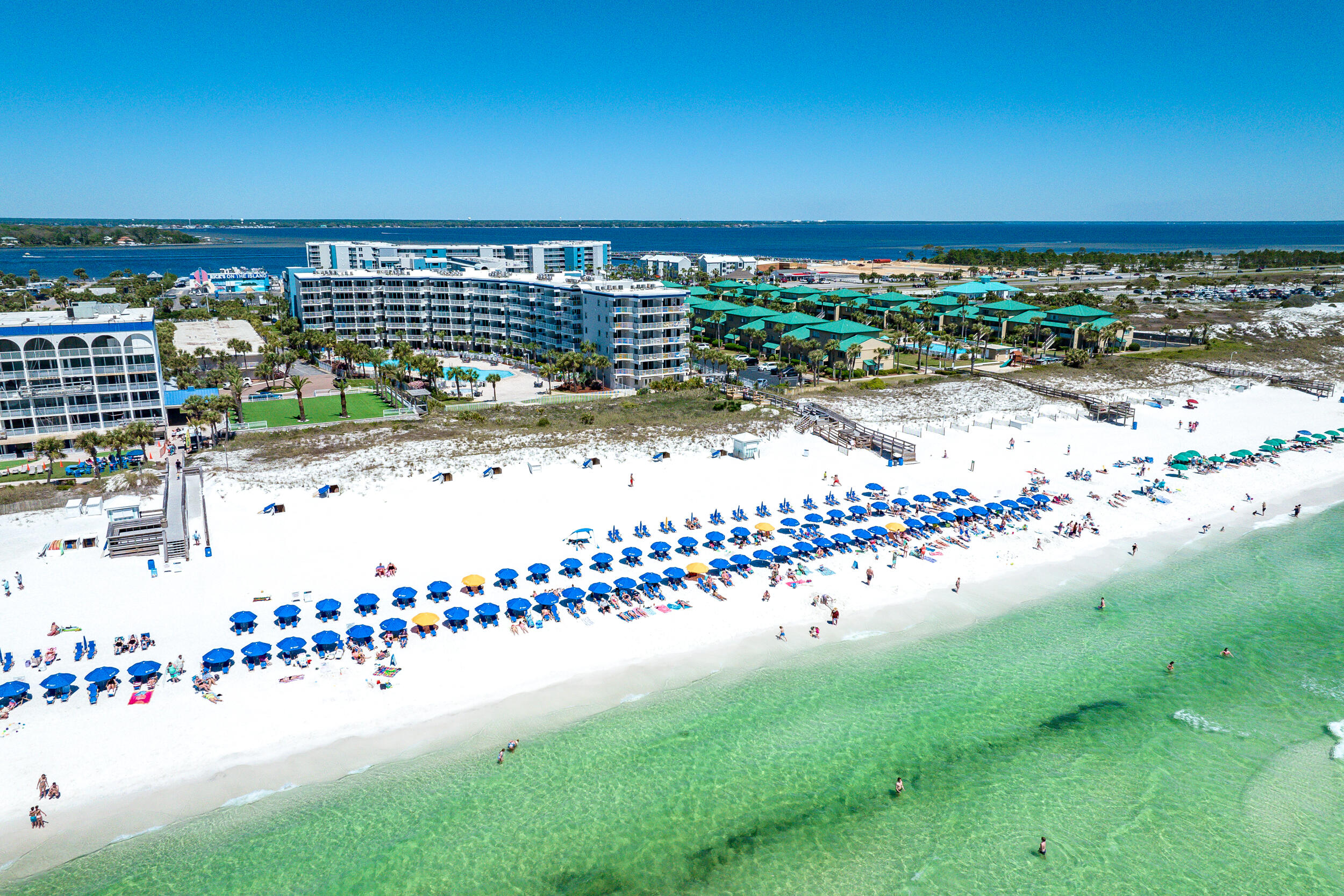 DESTIN WEST GULFSIDE VILLAS - Residential