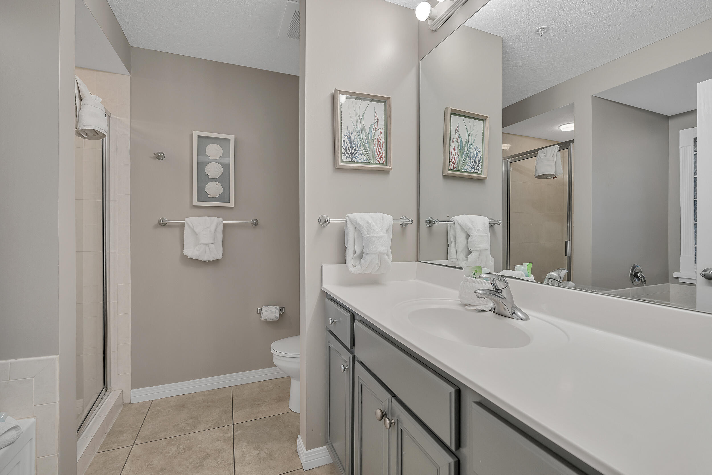 DESTIN WEST GULFSIDE VILLAS - Residential