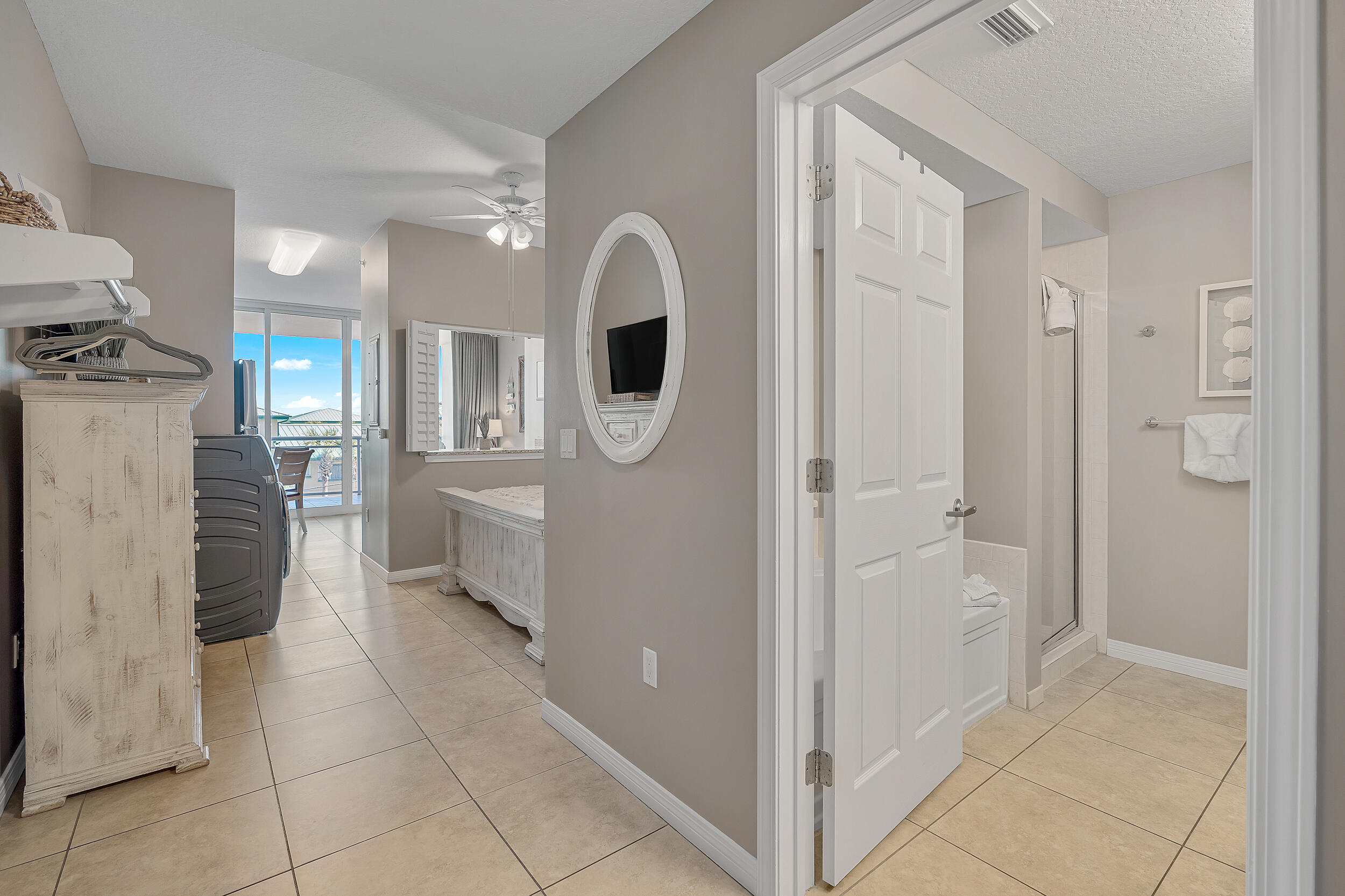 DESTIN WEST GULFSIDE VILLAS - Residential