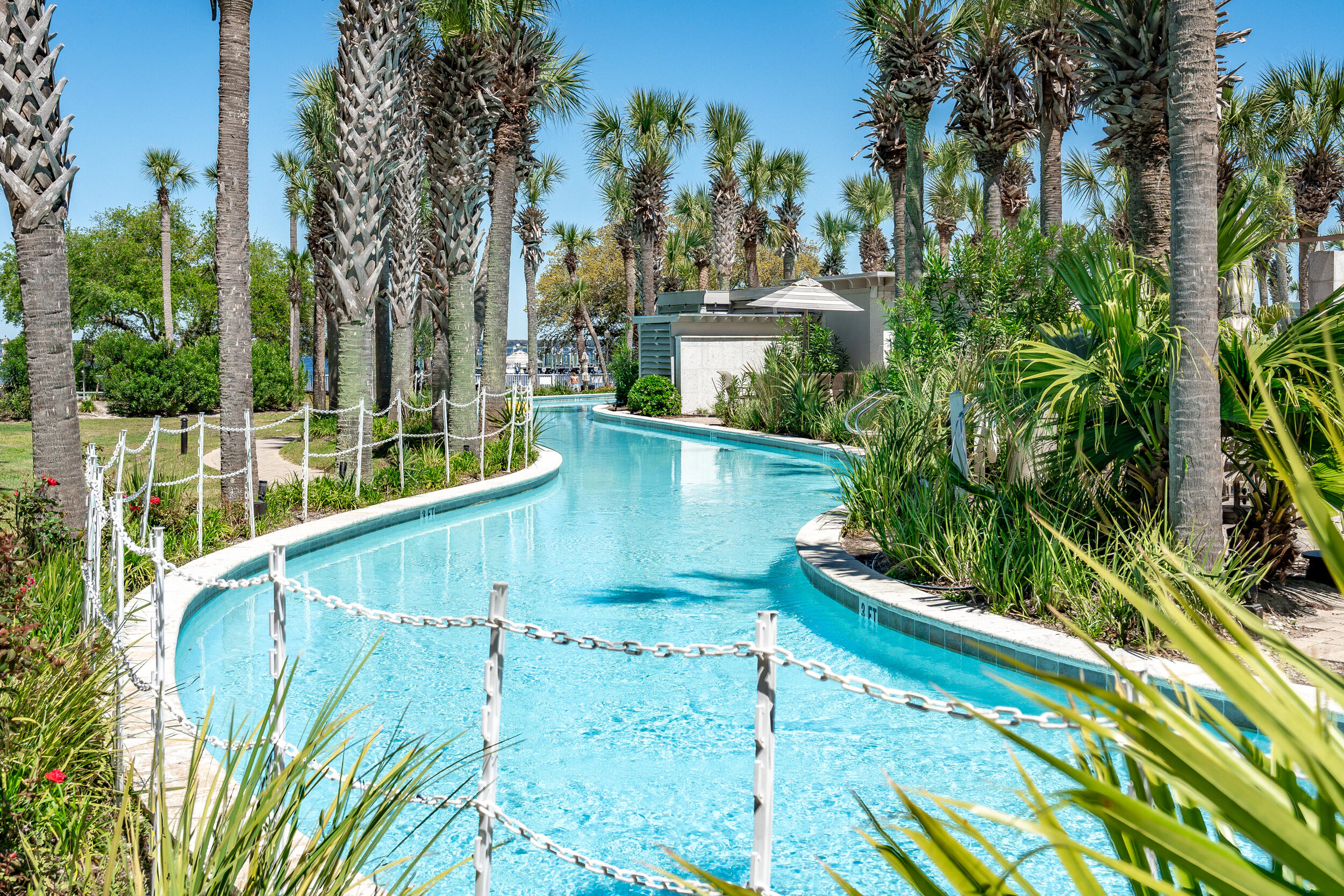 DESTIN WEST GULFSIDE VILLAS - Residential