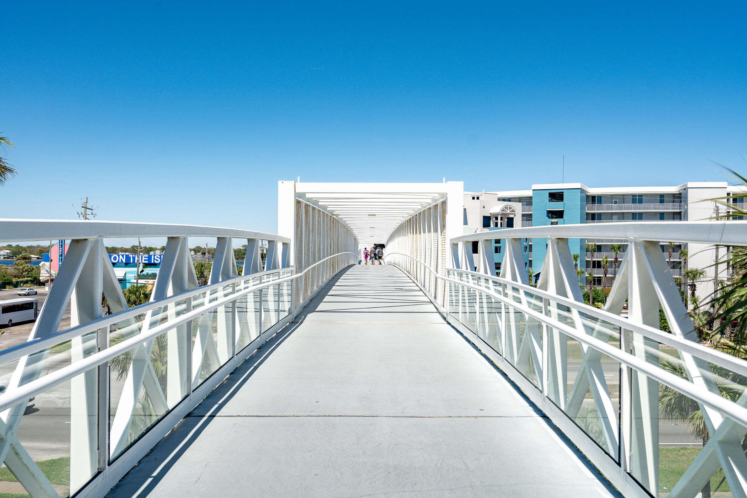 DESTIN WEST GULFSIDE VILLAS - Residential