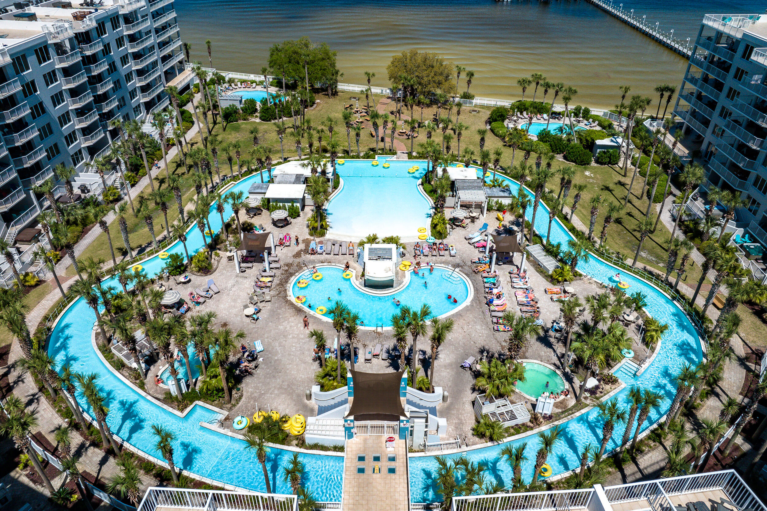 DESTIN WEST GULFSIDE VILLAS - Residential