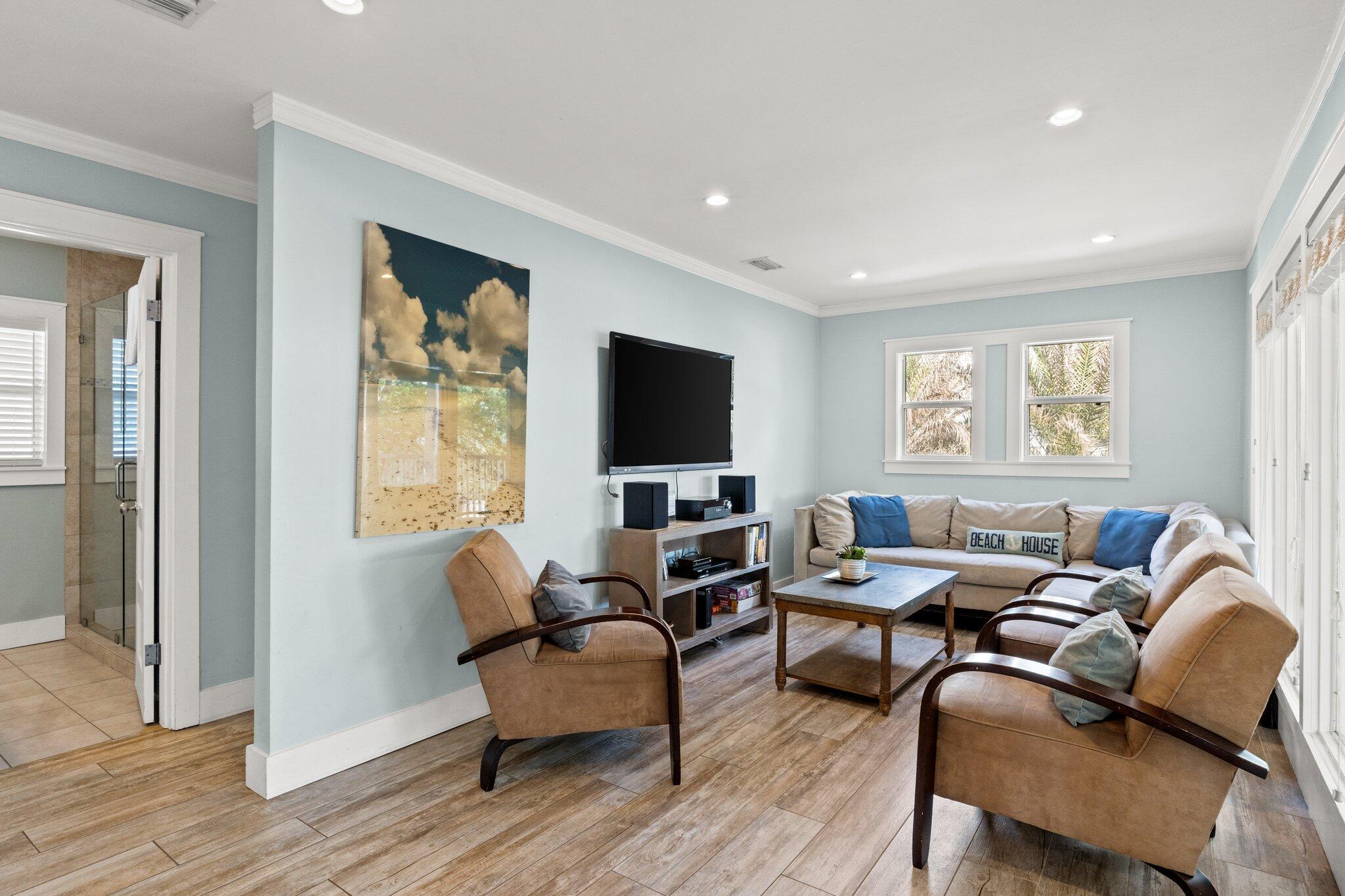 SEAGROVE 1ST ADDN - Residential