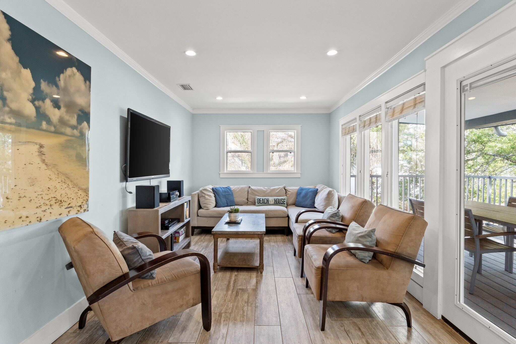 SEAGROVE 1ST ADDN - Residential