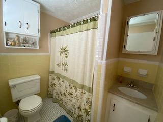 STING RAY CONDO - Residential