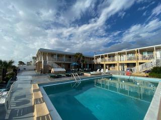 STING RAY CONDO - Residential