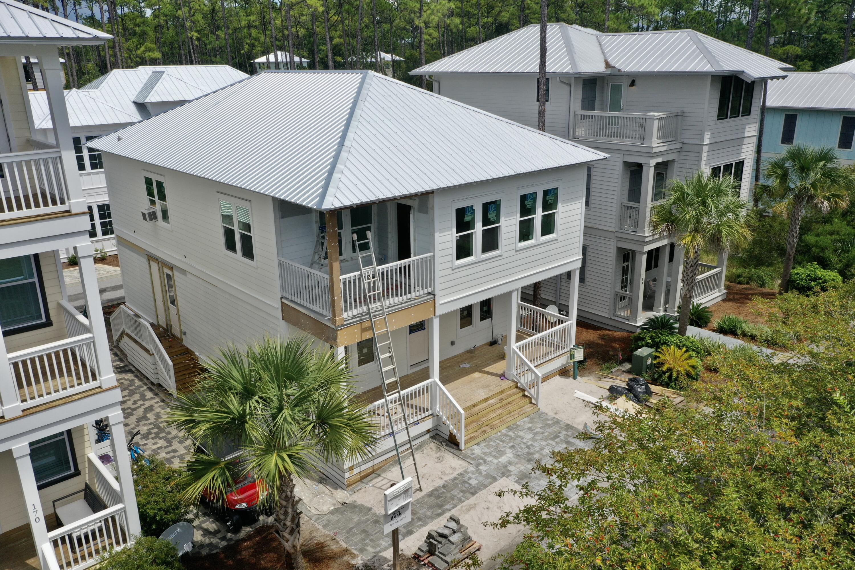 TREETOP VILLAGE - Residential