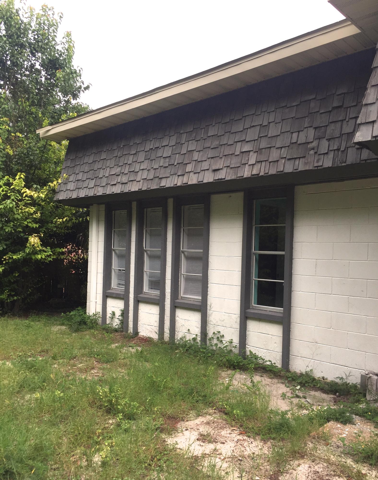 ELLIOTTS POINT 4TH ADDN - Residential